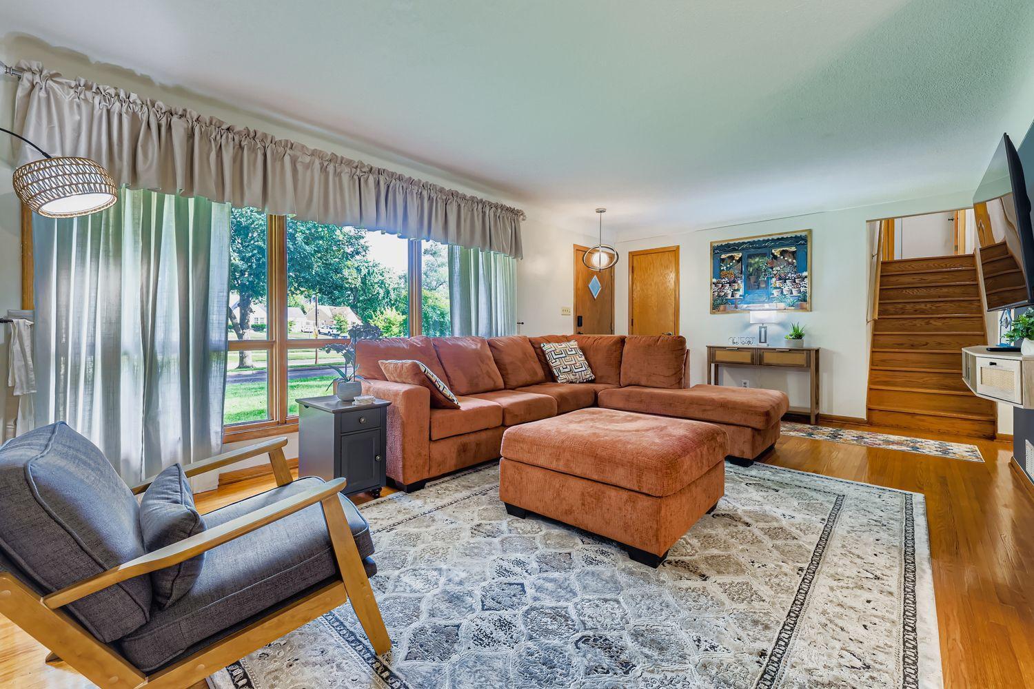 property viewer photo 8