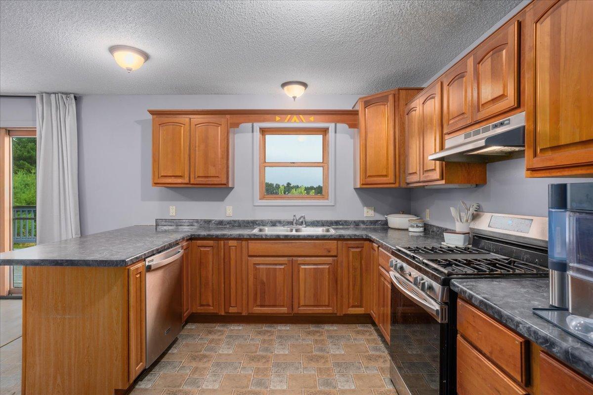 main property photo 70