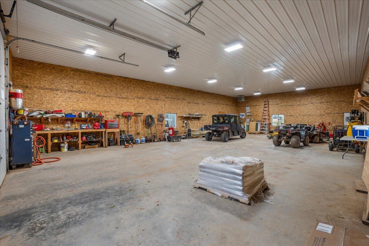 main property photo 89