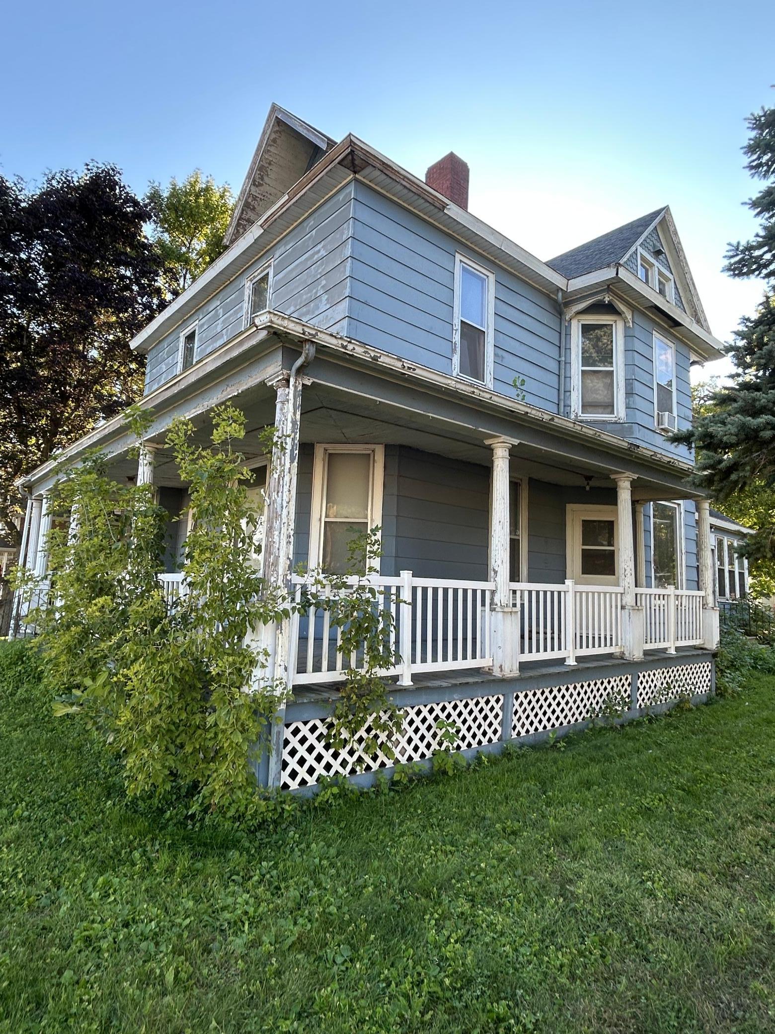 main property photo 40