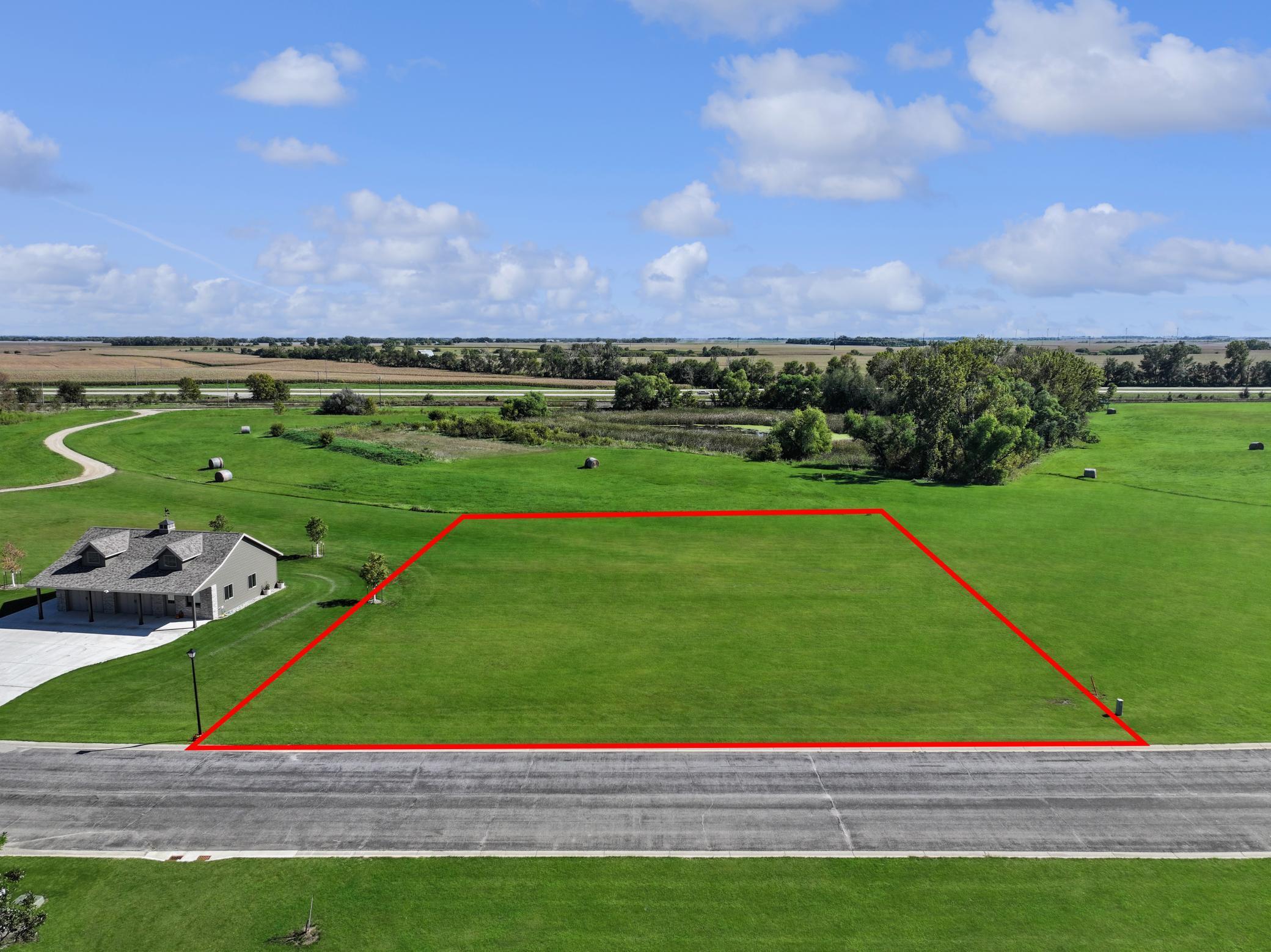 main property photo 5