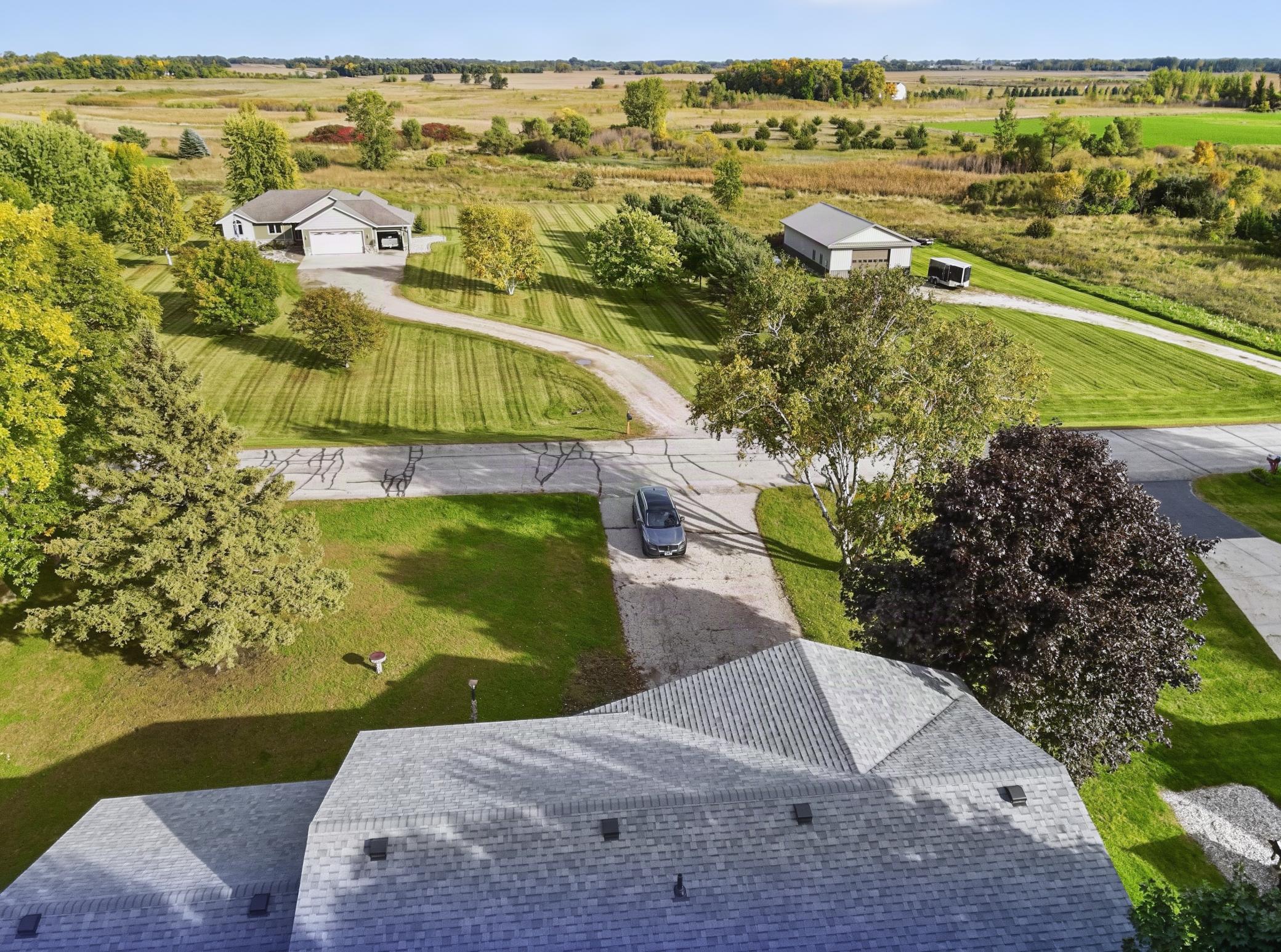 main property photo 41