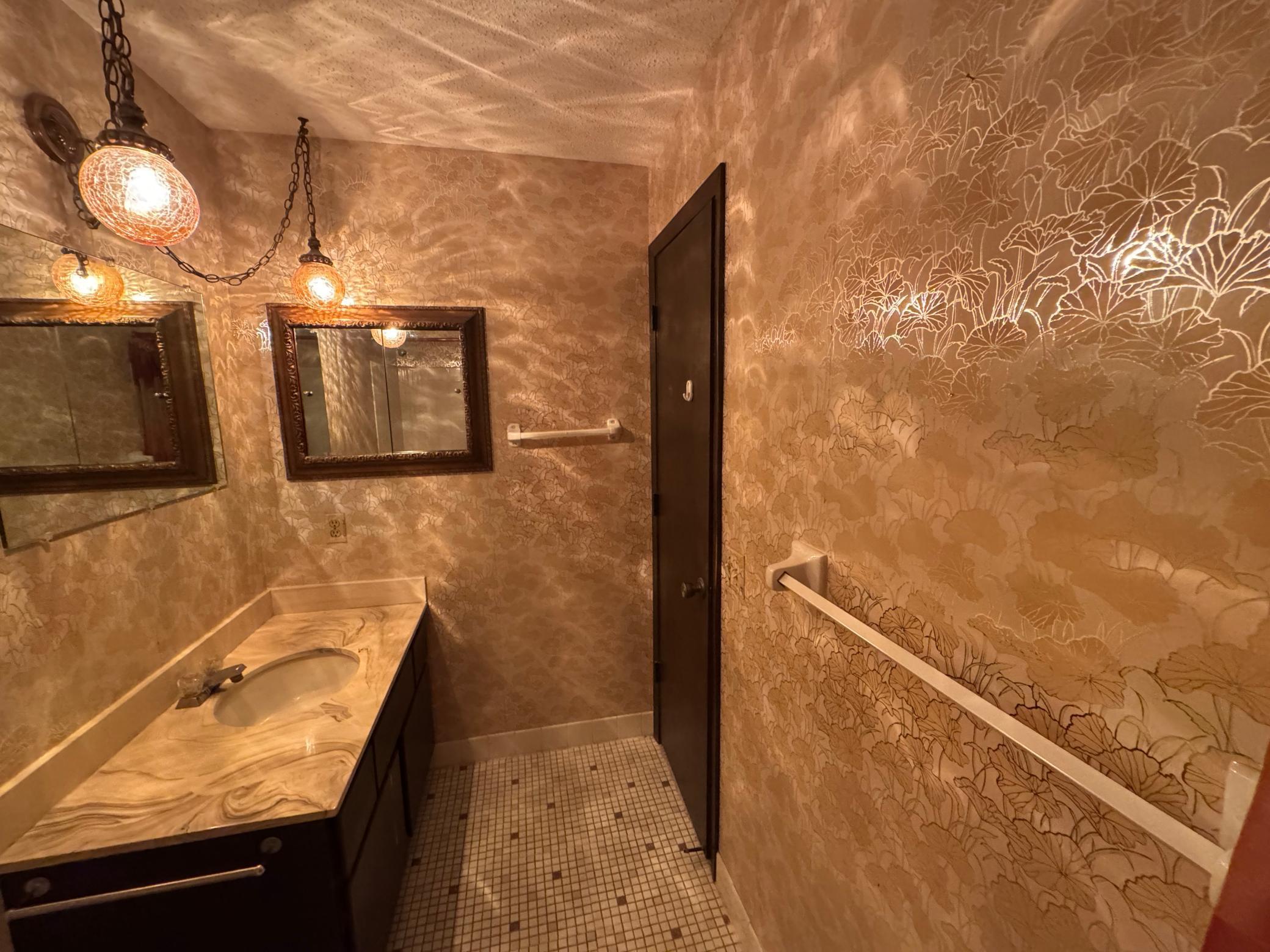 property viewer photo 12