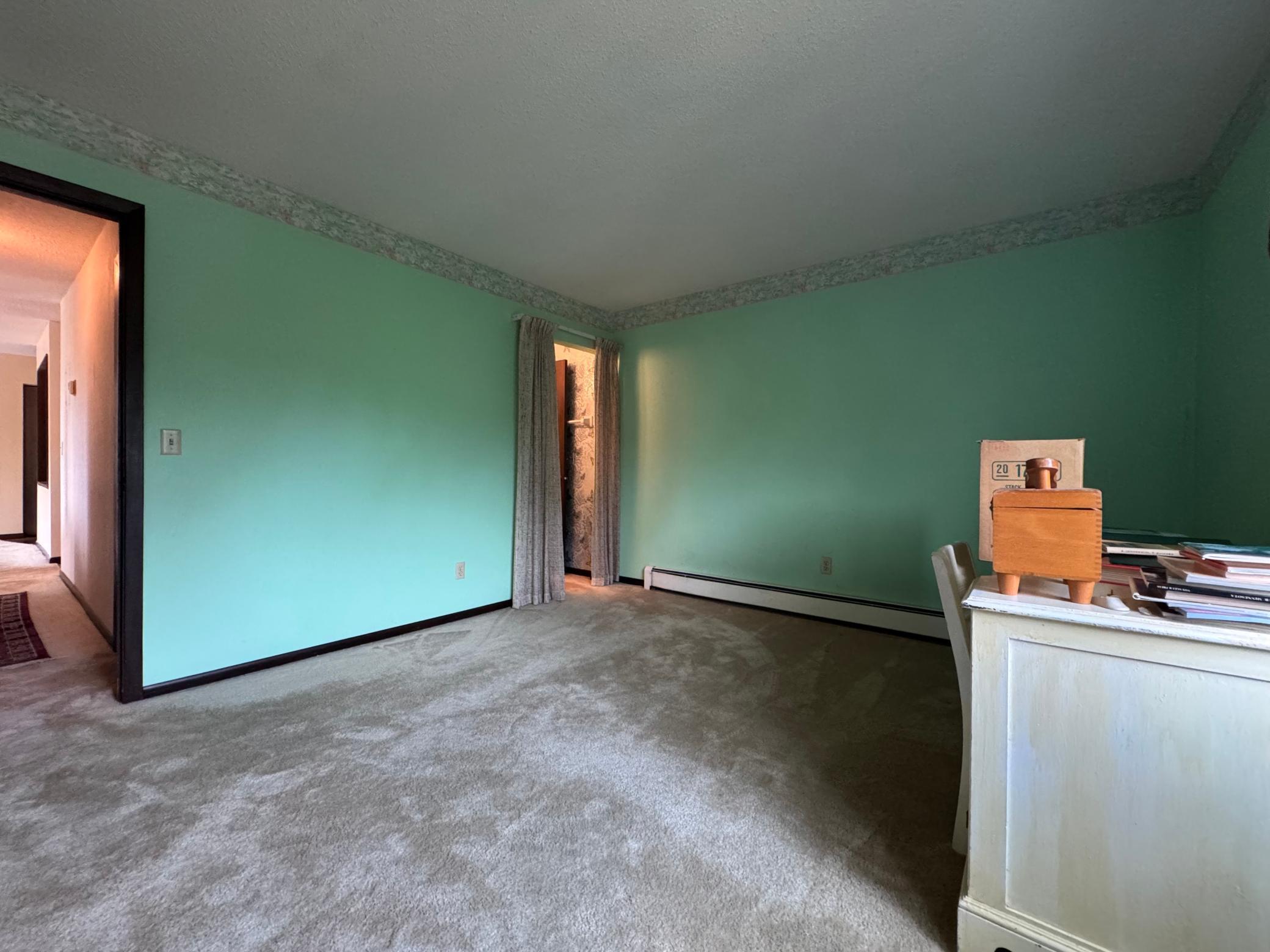 property viewer photo 16