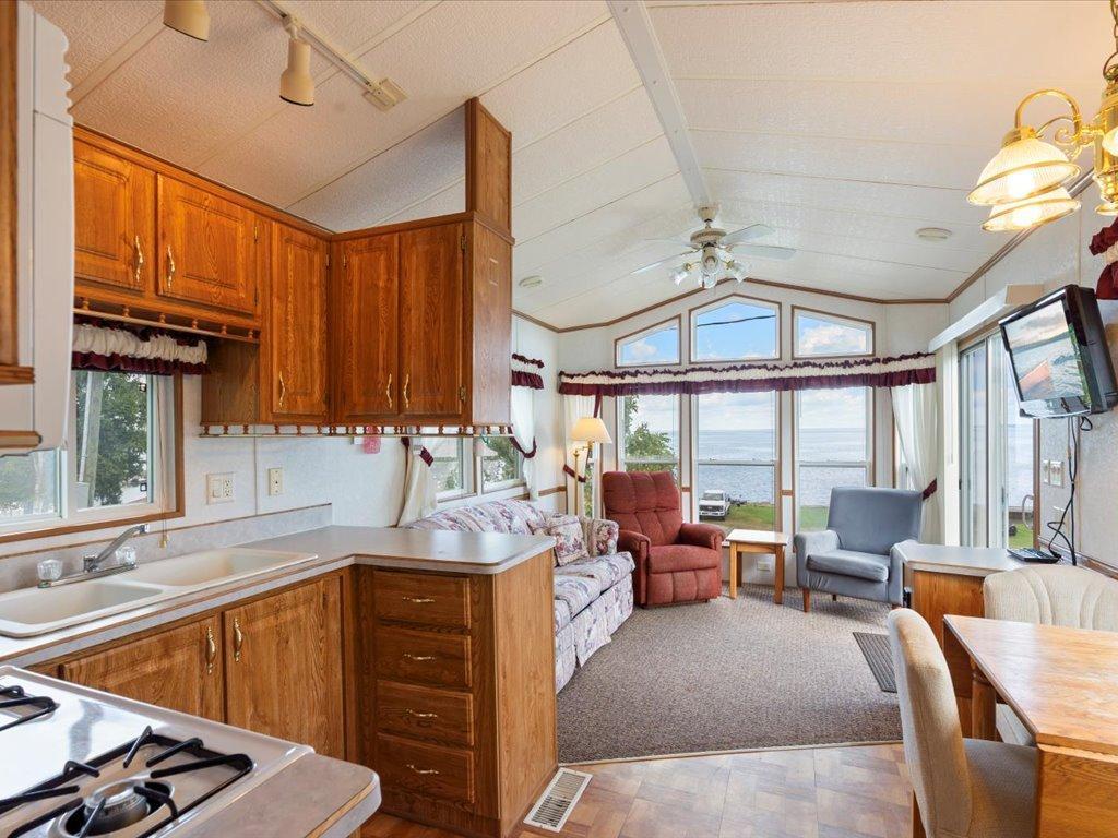 main property photo 68