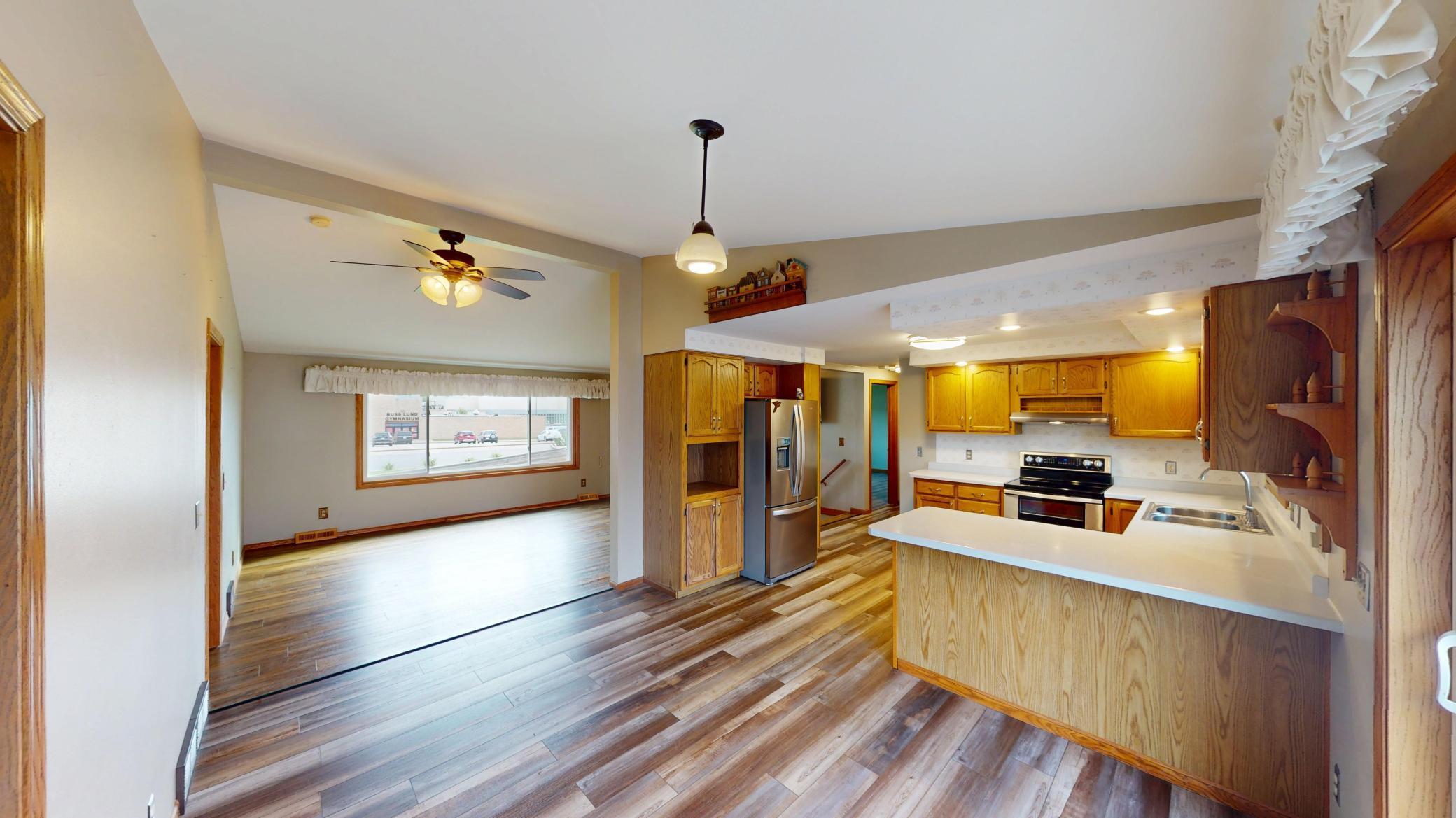 property viewer photo 14