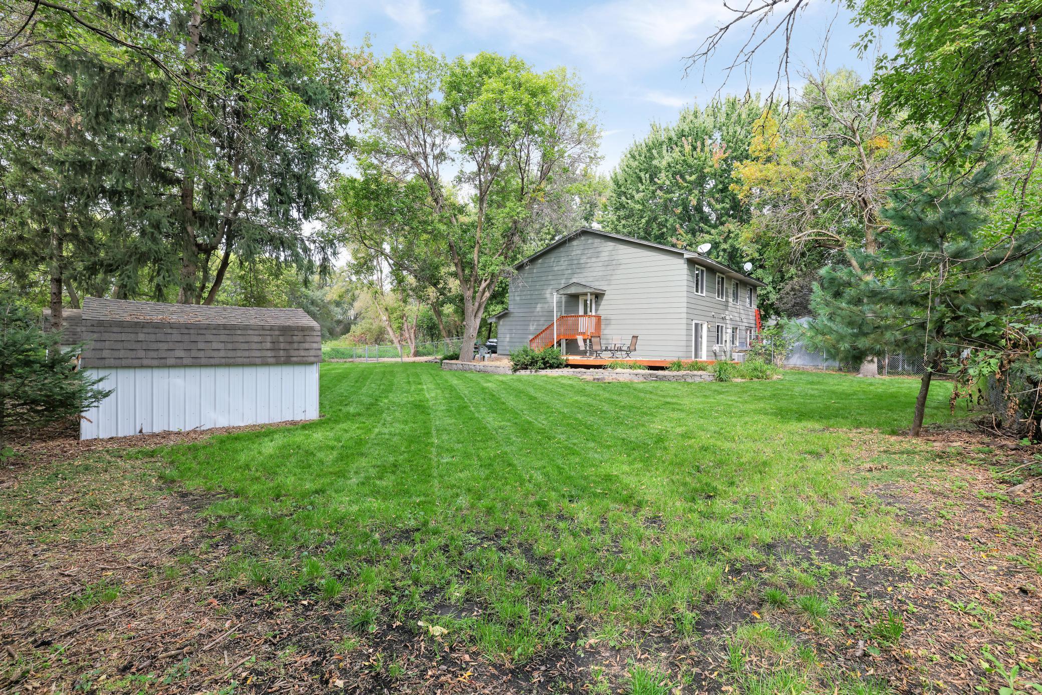 property viewer photo 16