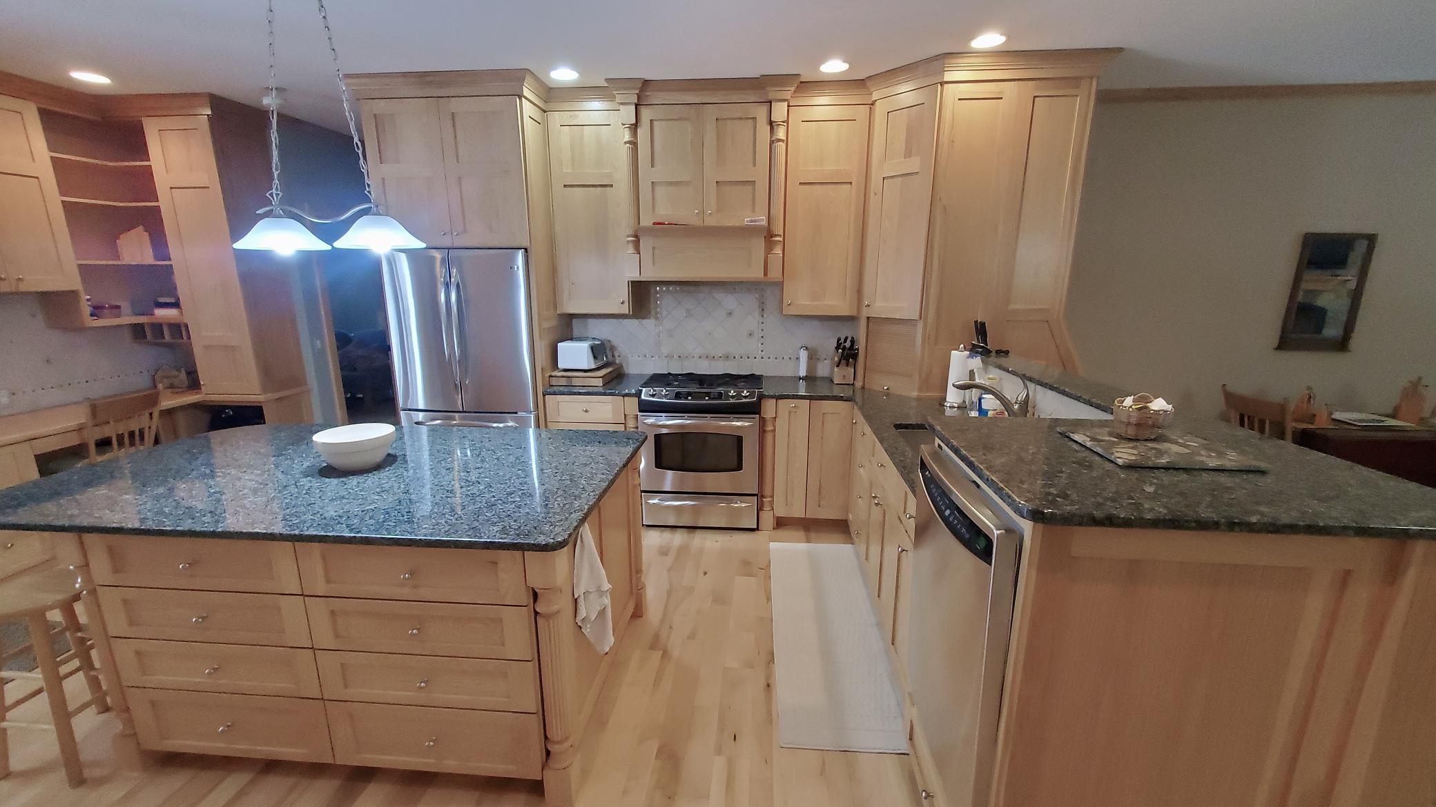 main property photo 8