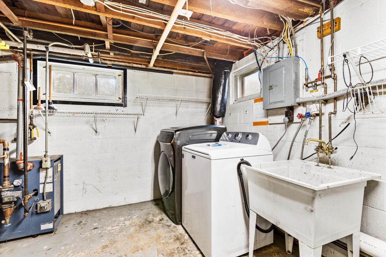 property viewer photo 16