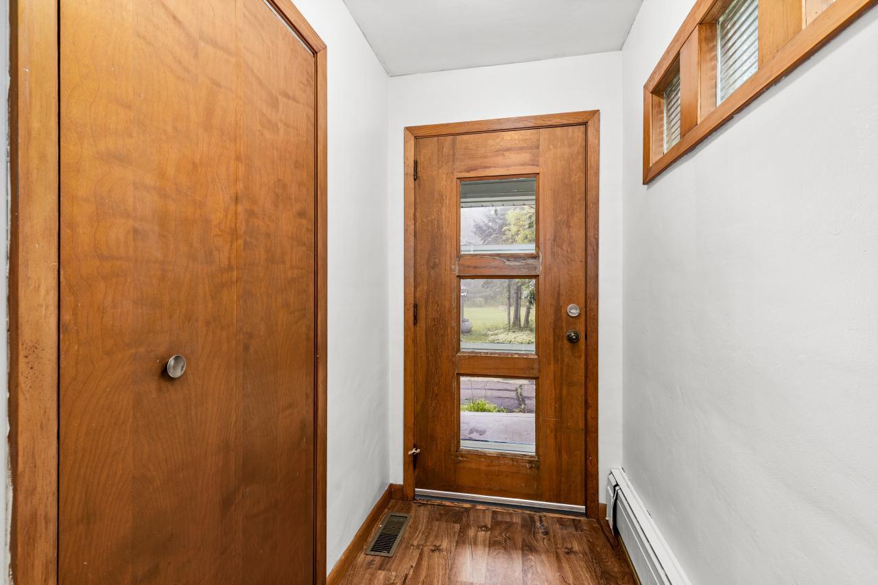 property viewer photo 3