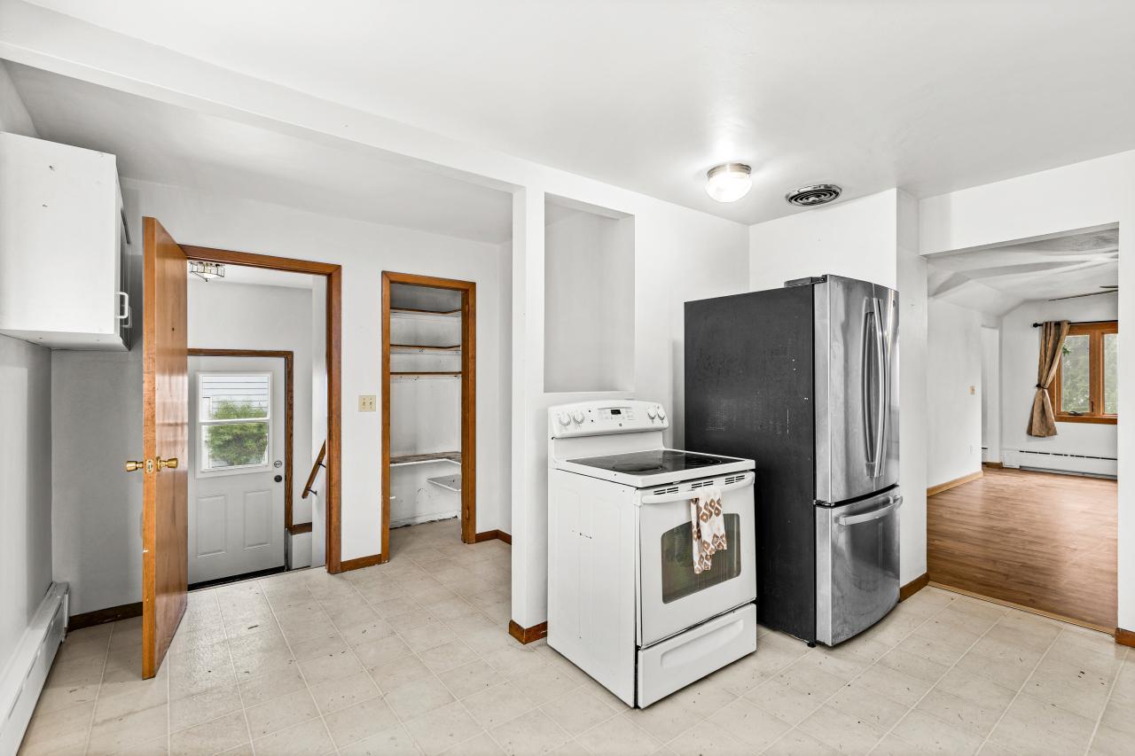 property viewer photo 5