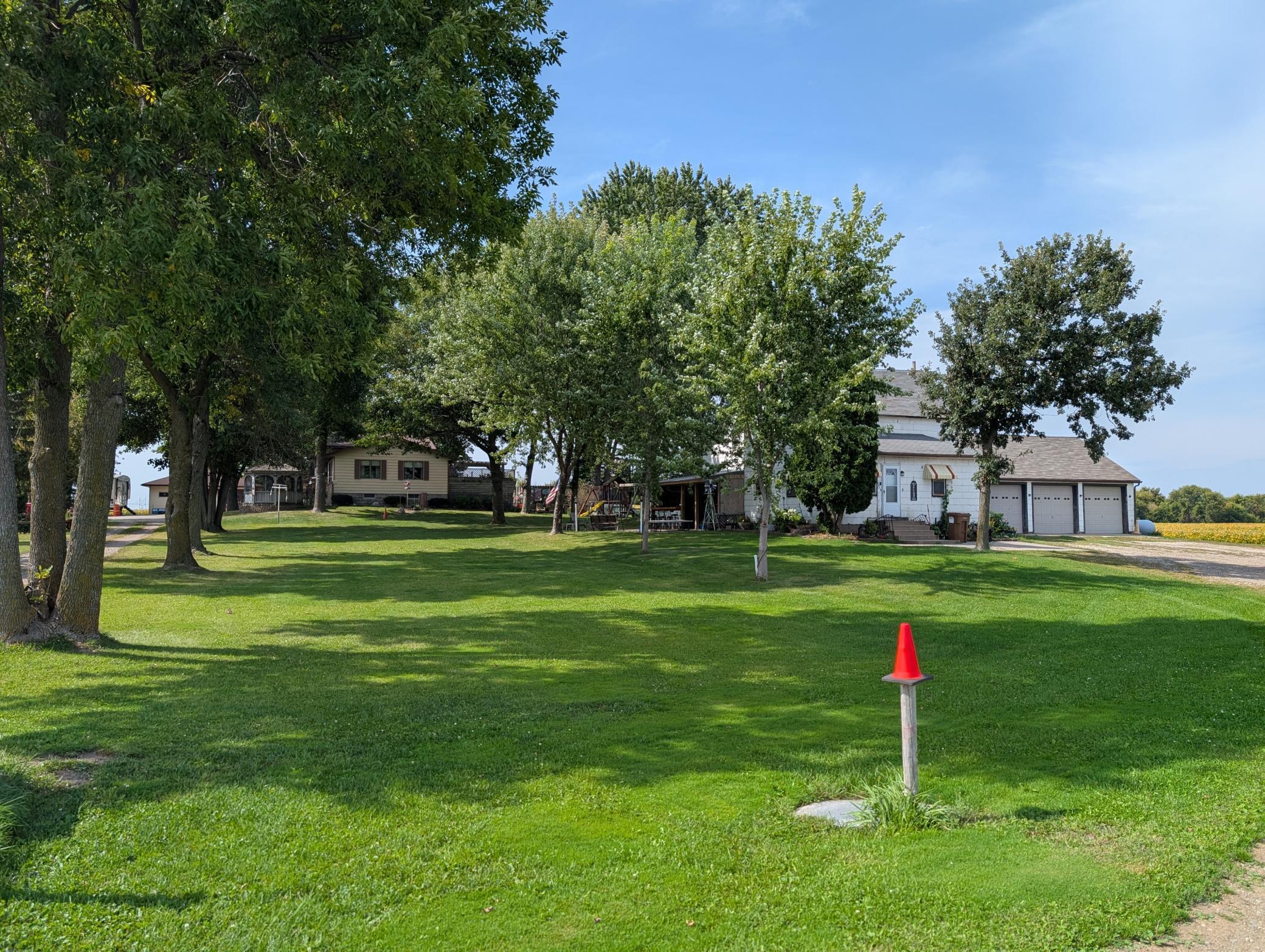 main property photo 19