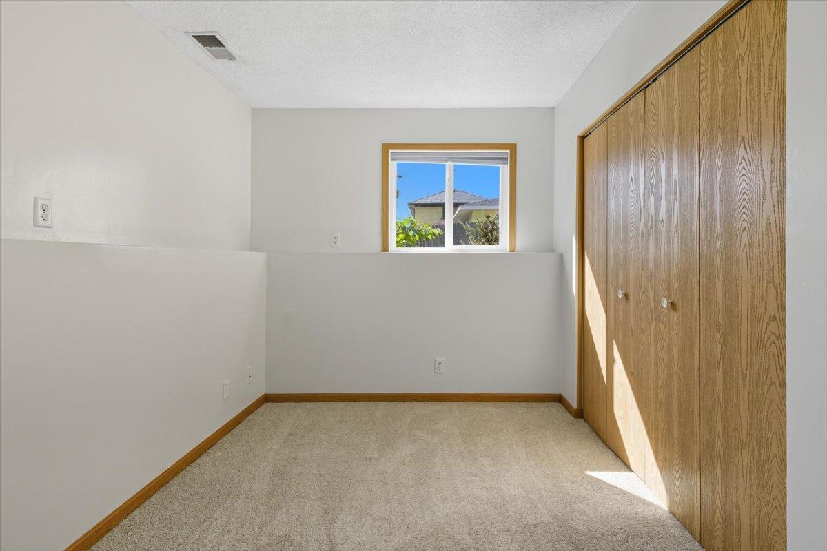 property viewer photo 27