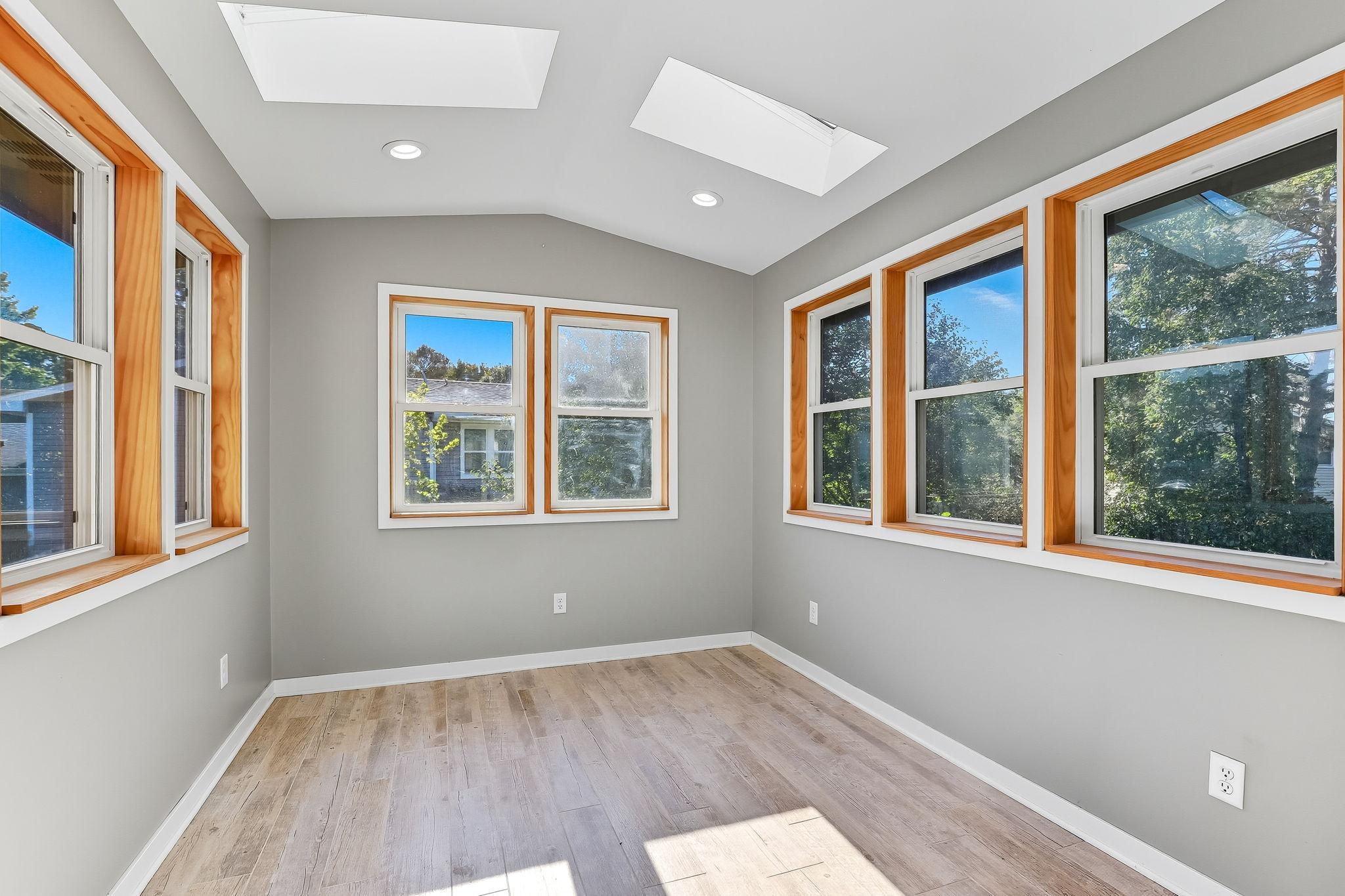 property viewer photo 15