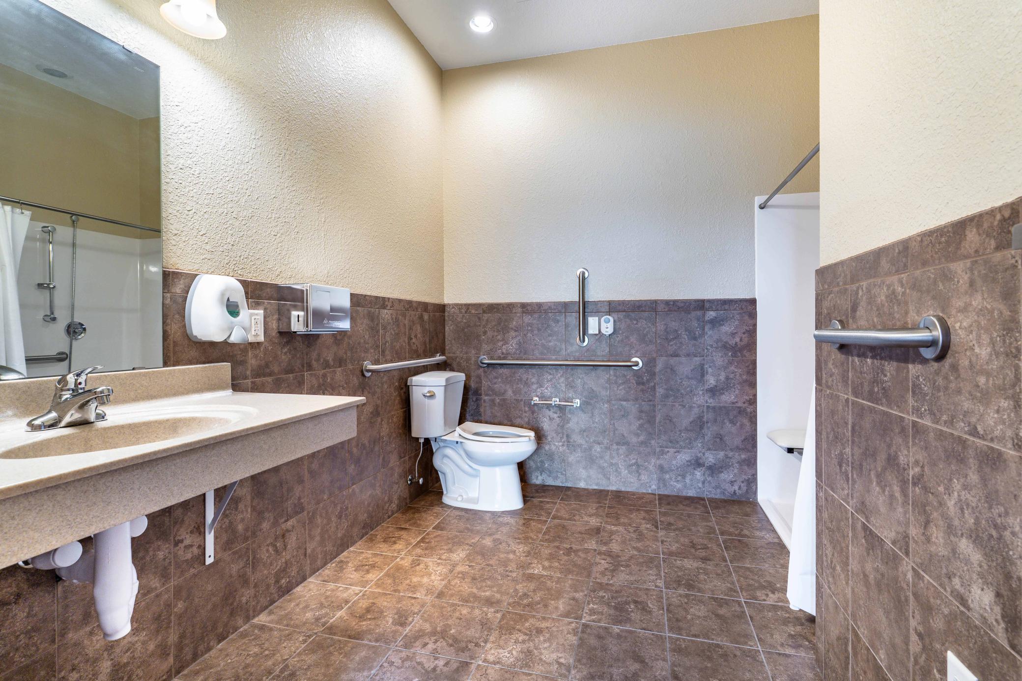 main property photo 65
