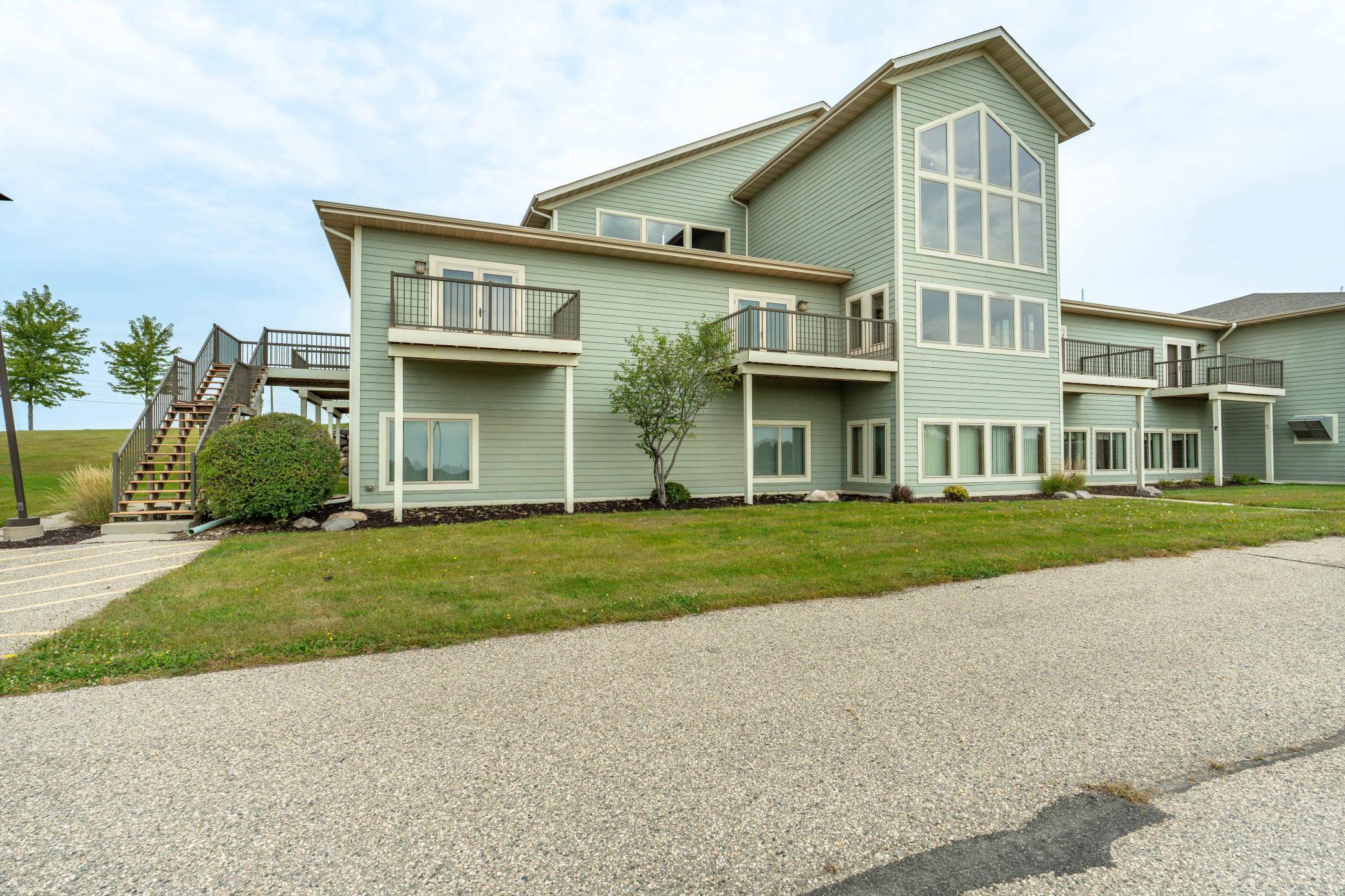 main property photo 91