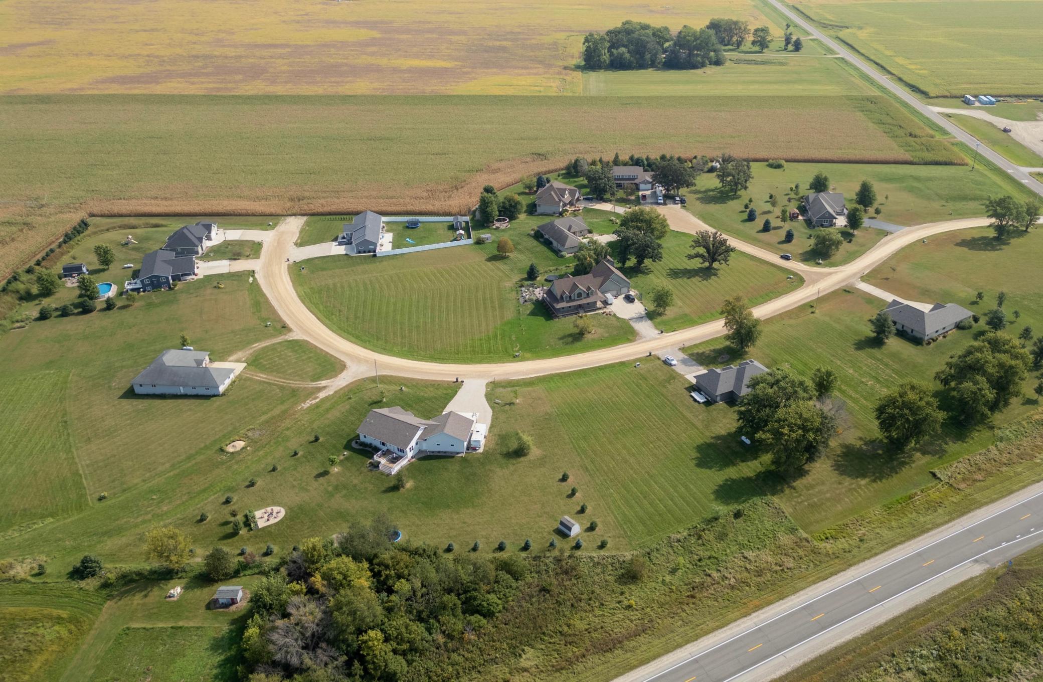 main property photo 3
