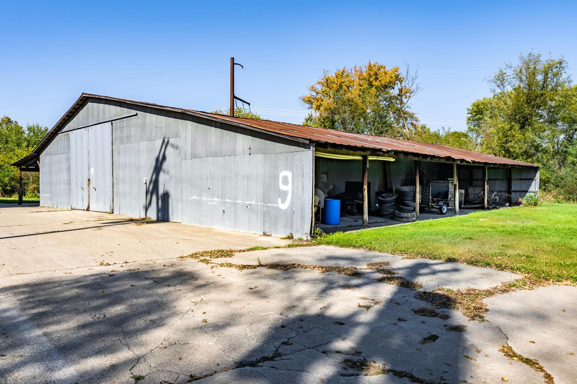 main property photo 19