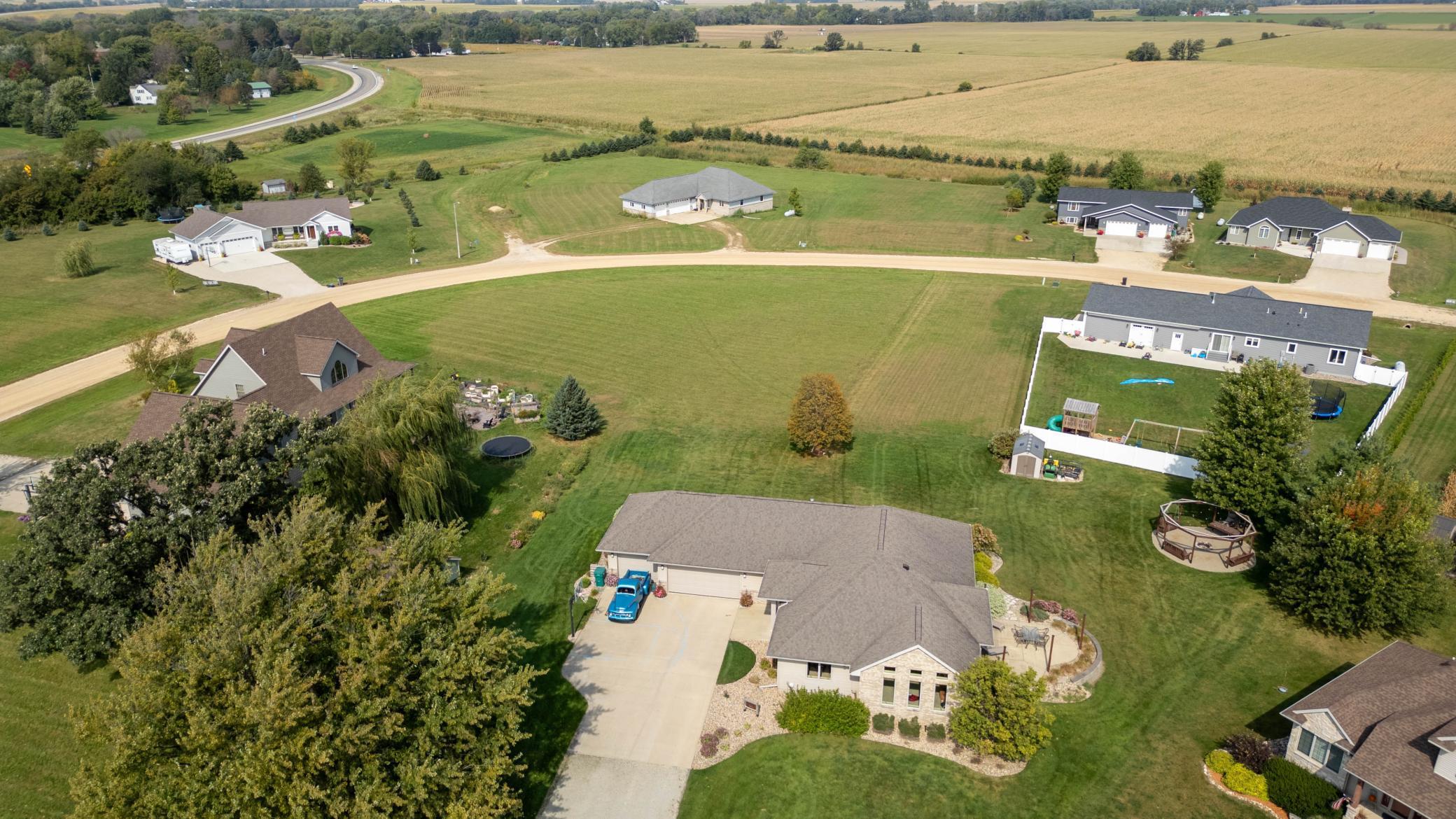 main property photo 6