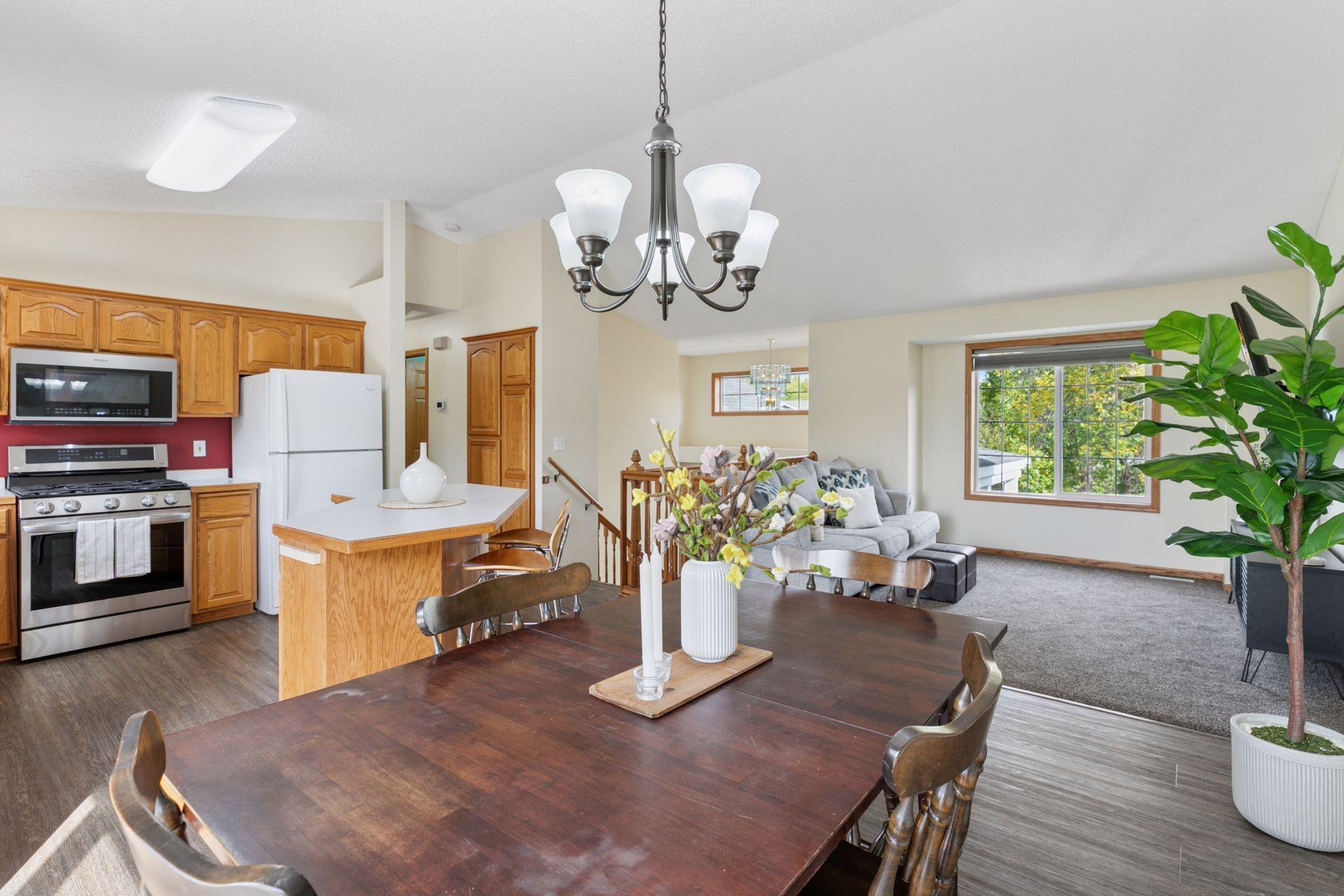 property viewer photo 11