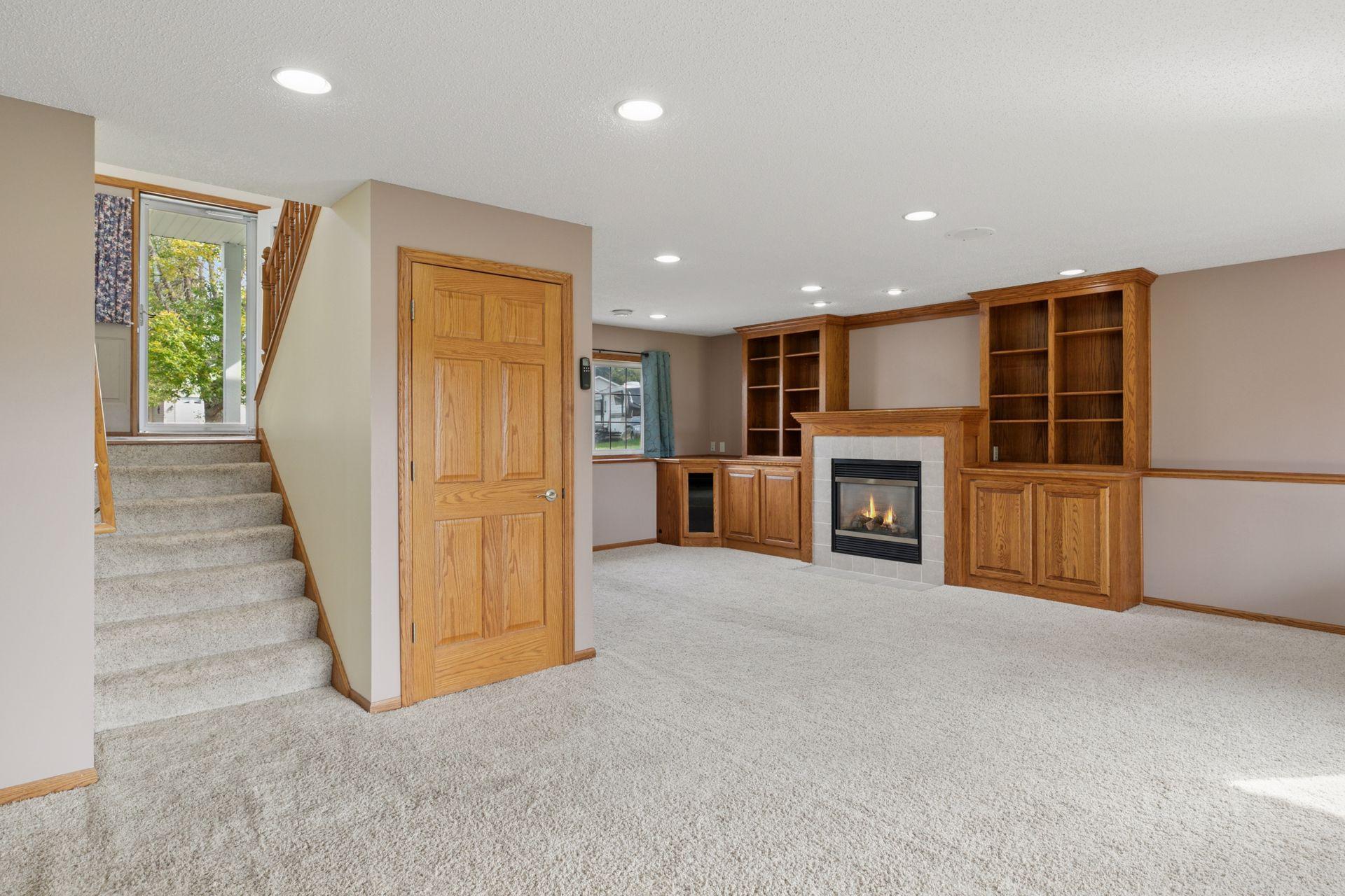 property viewer photo 20