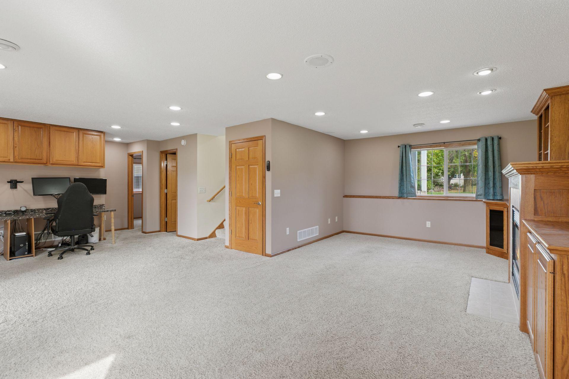 property viewer photo 23