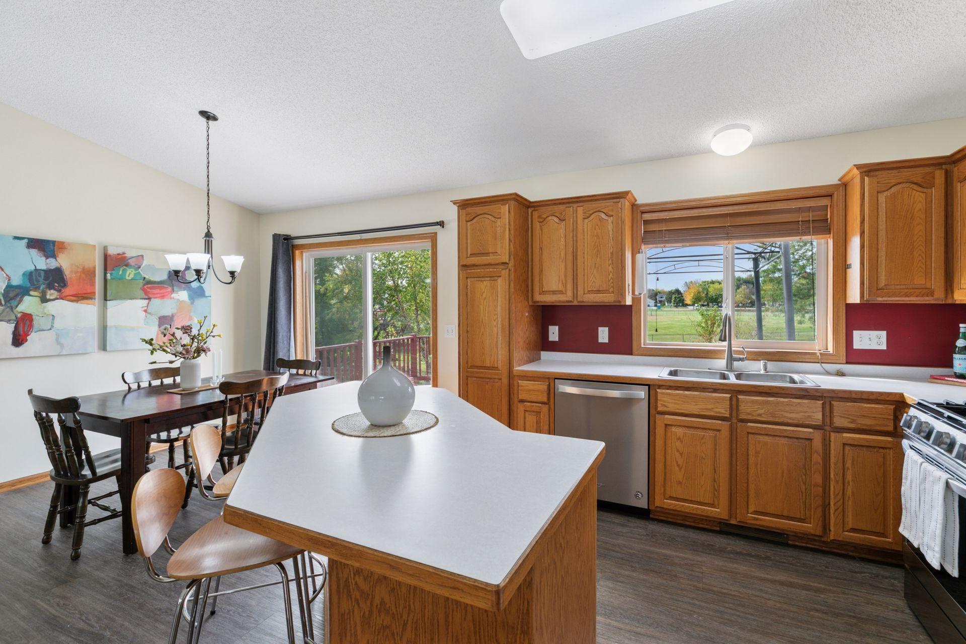 property viewer photo 4