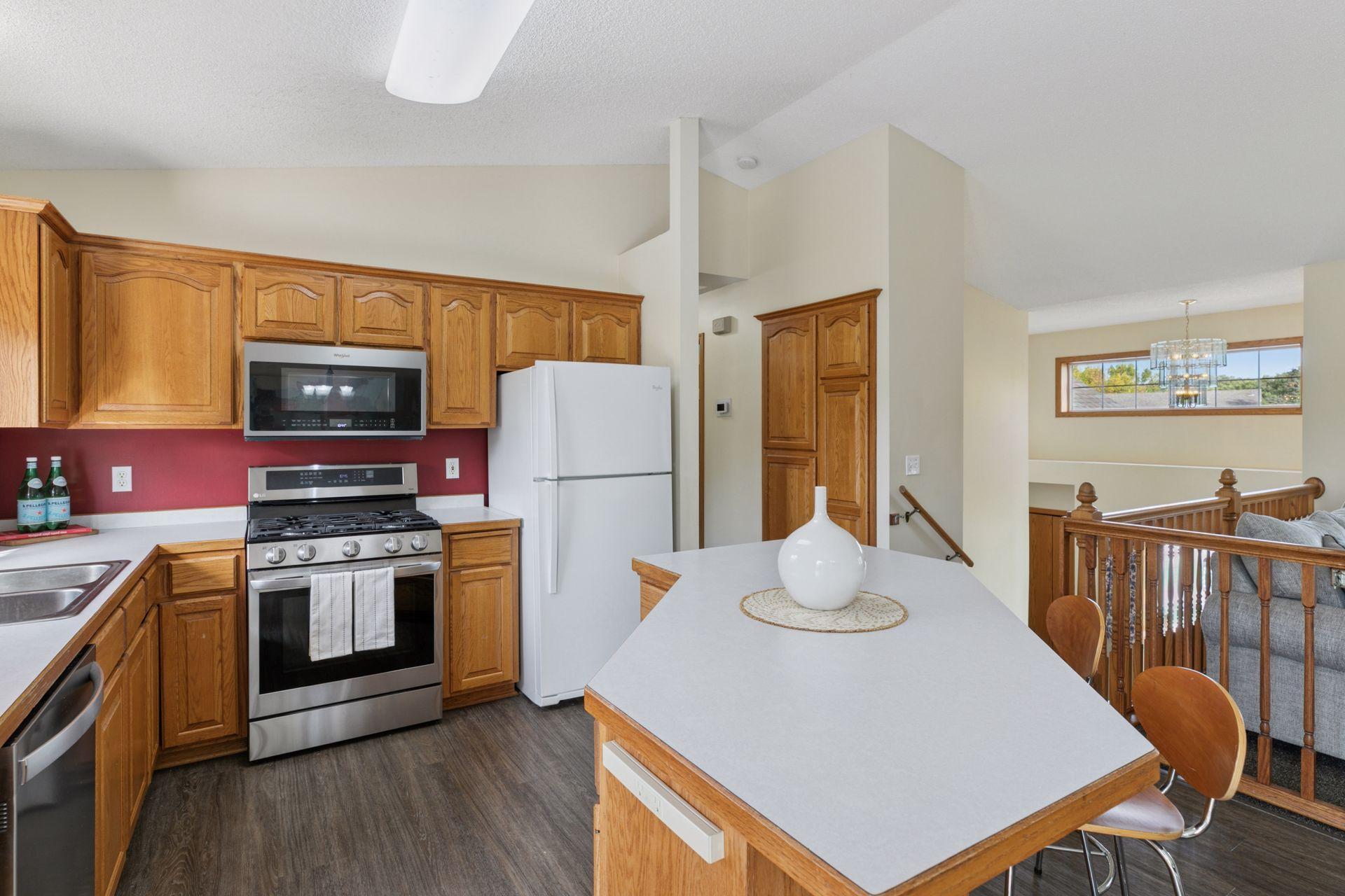 property viewer photo 7