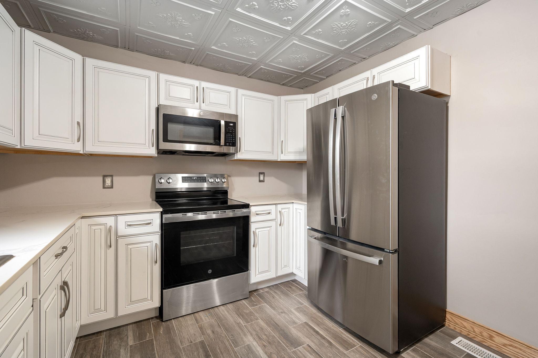 property viewer photo 8