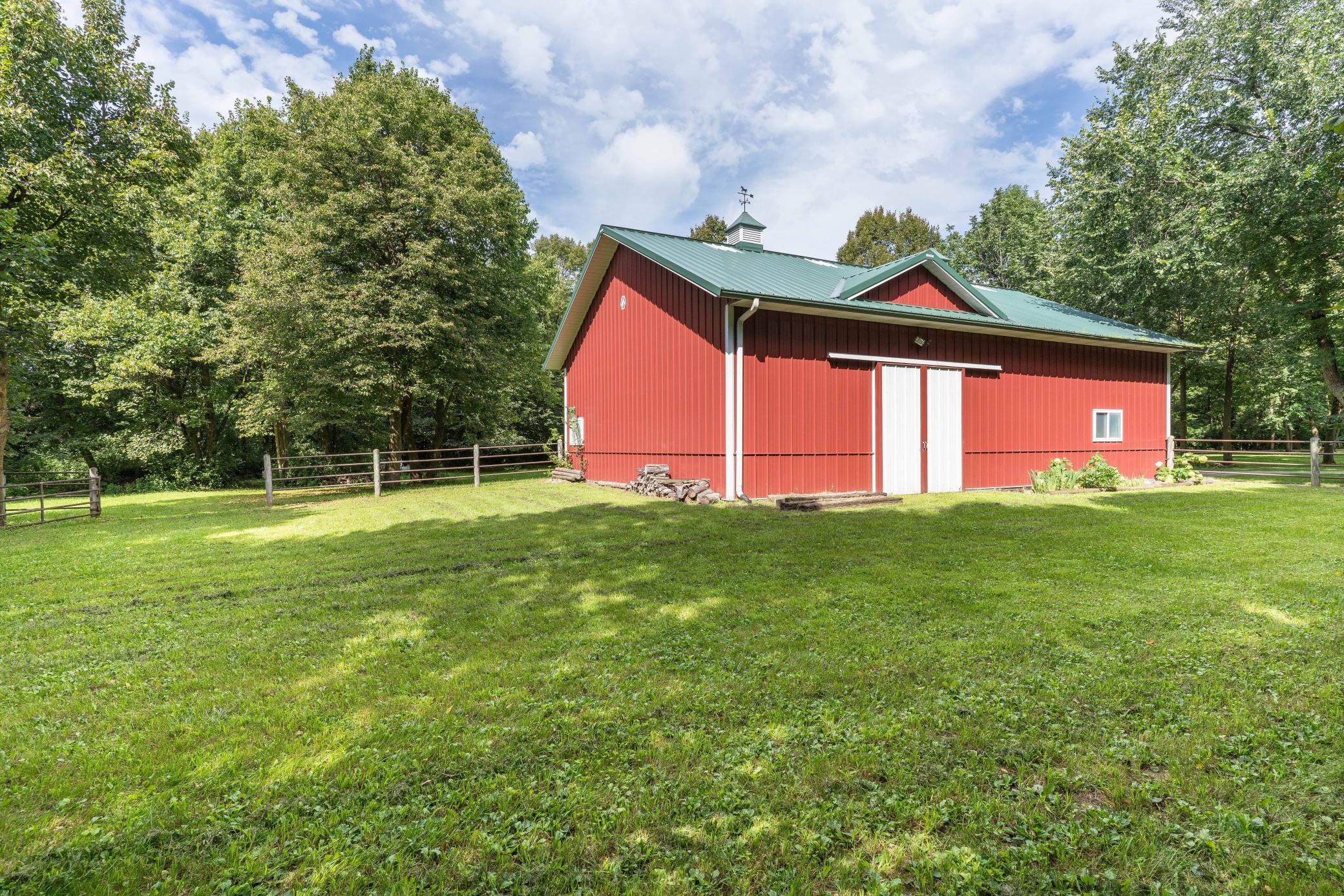 main property photo 16