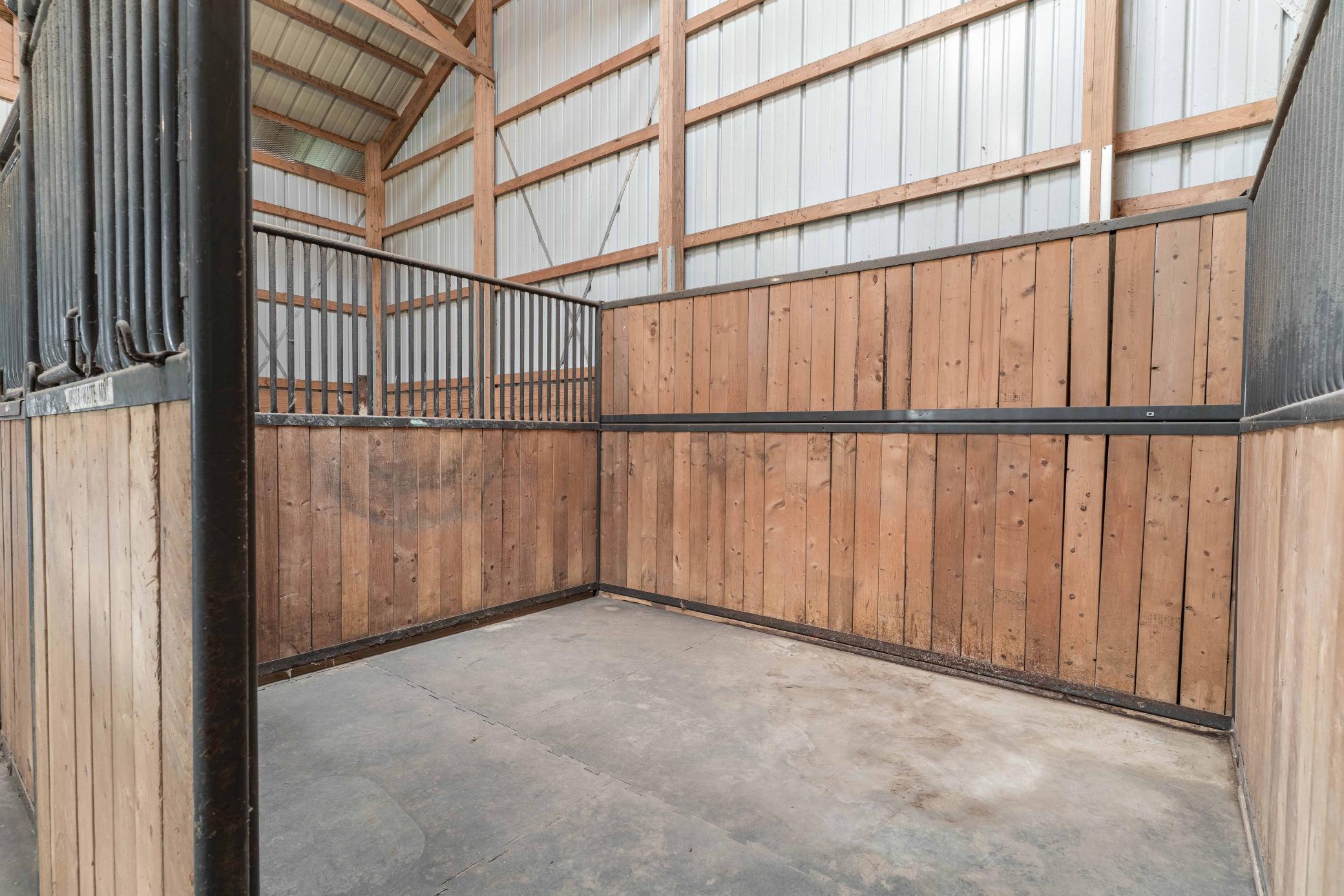 main property photo 76