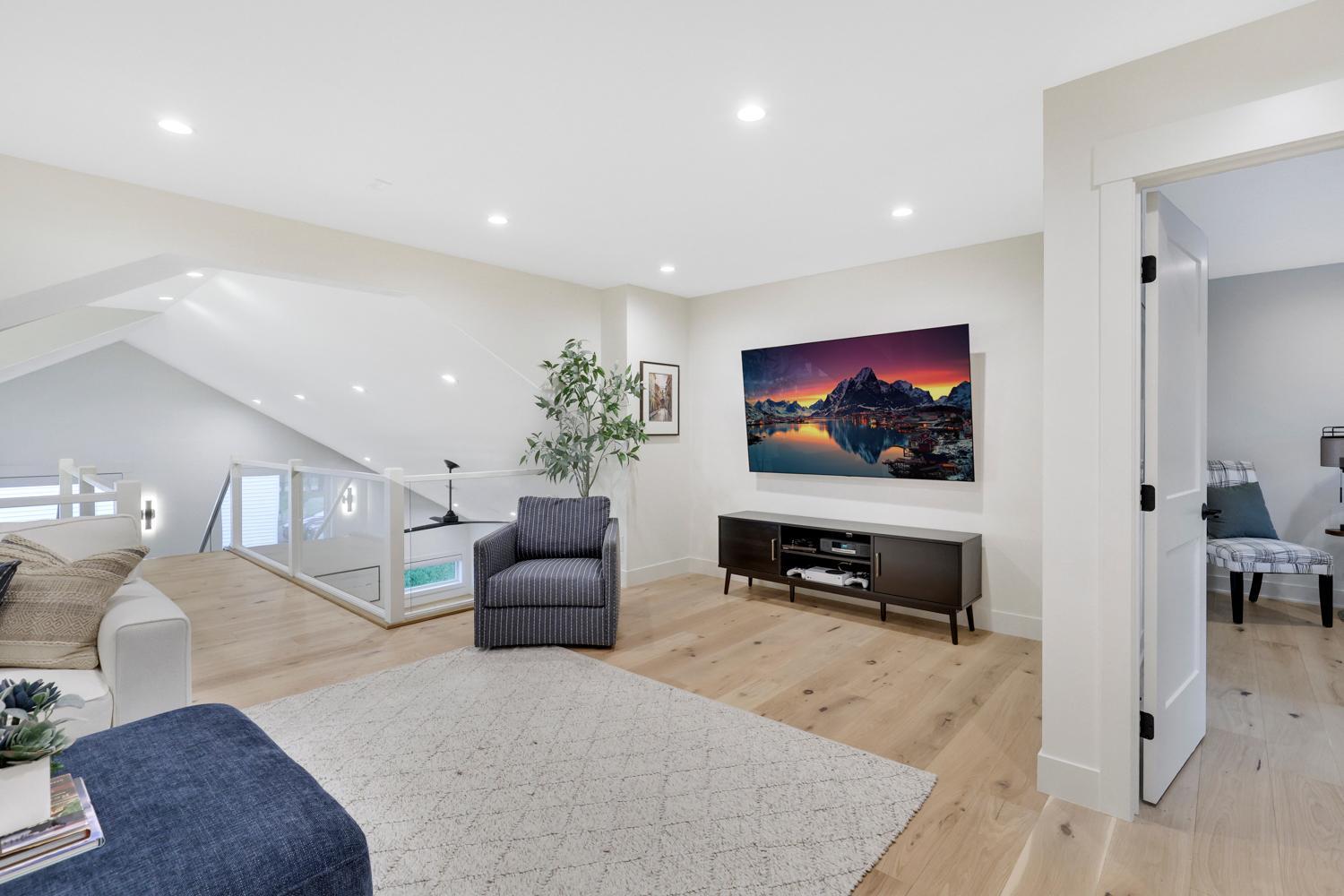 main property photo 63