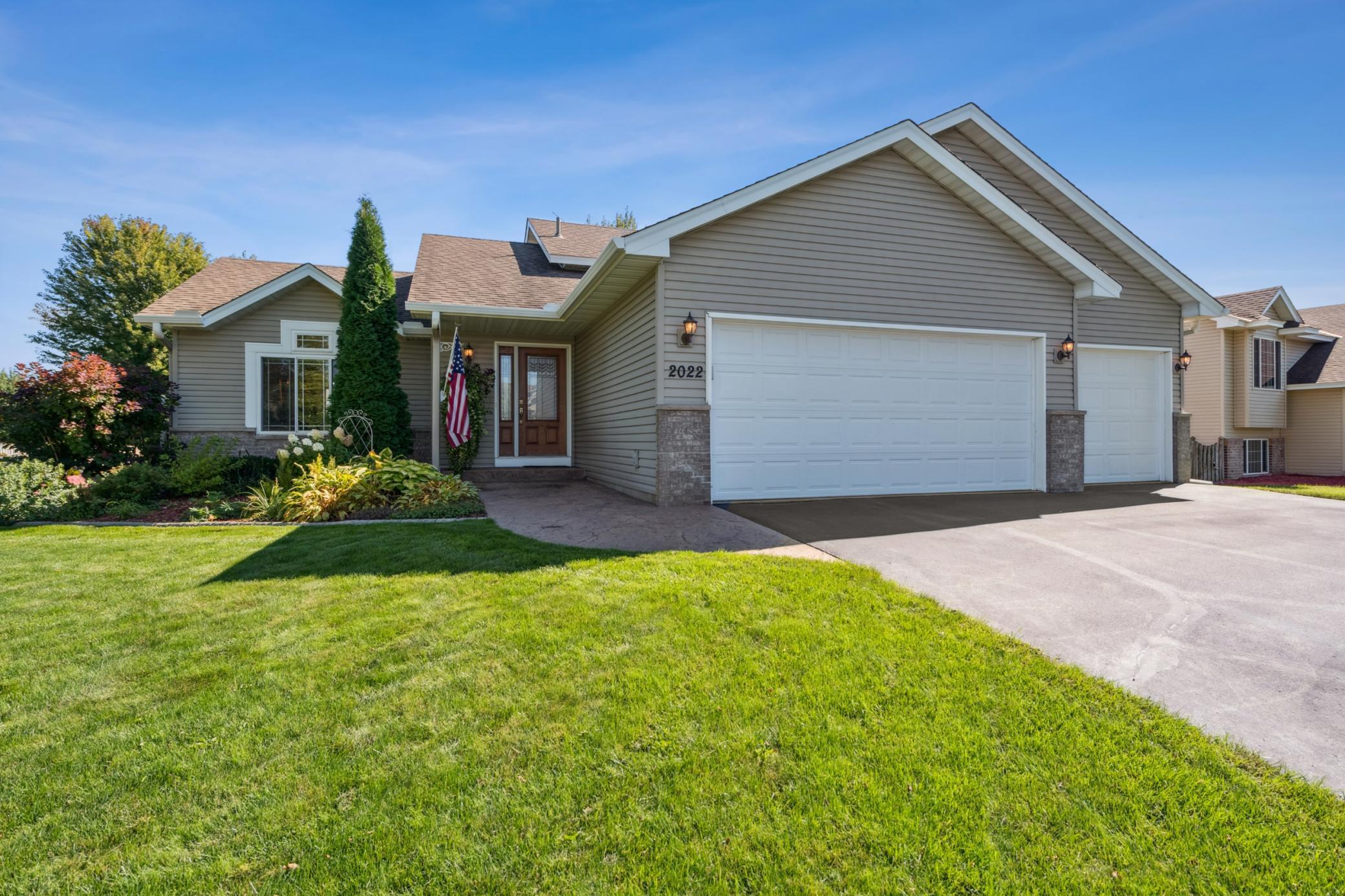 property viewer photo 1