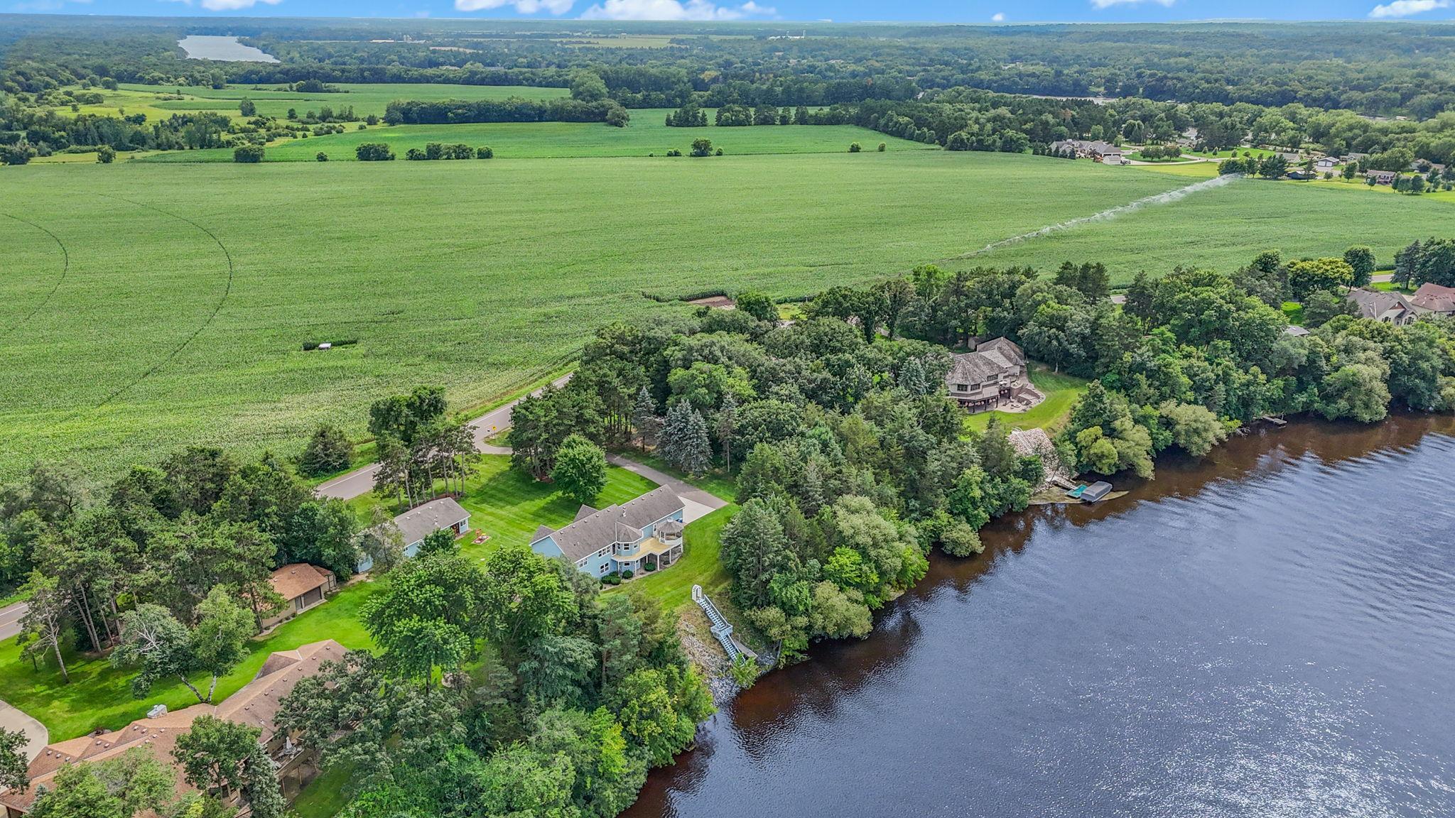 main property photo 7
