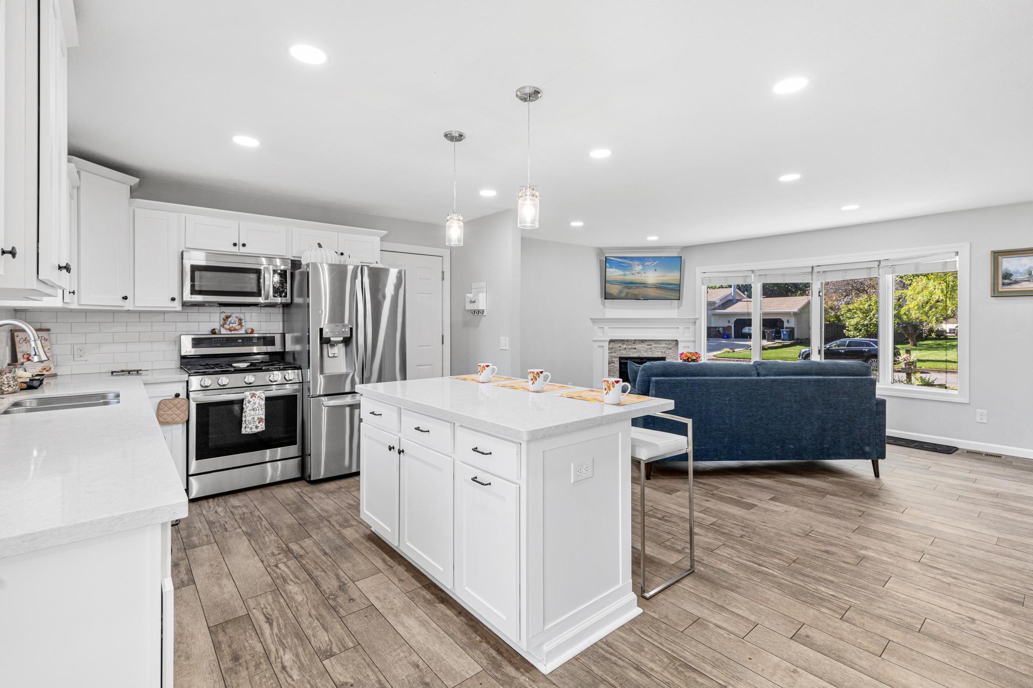 property viewer photo 6