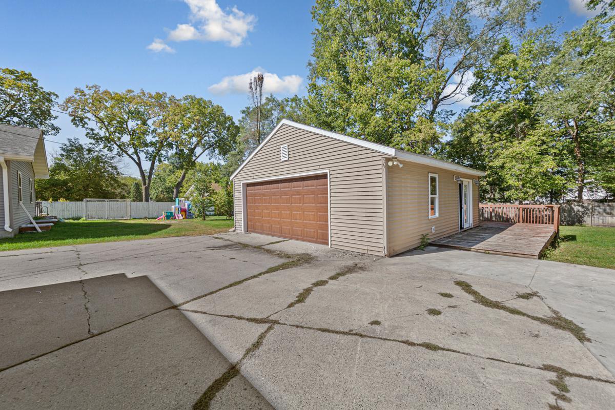 main property photo 57