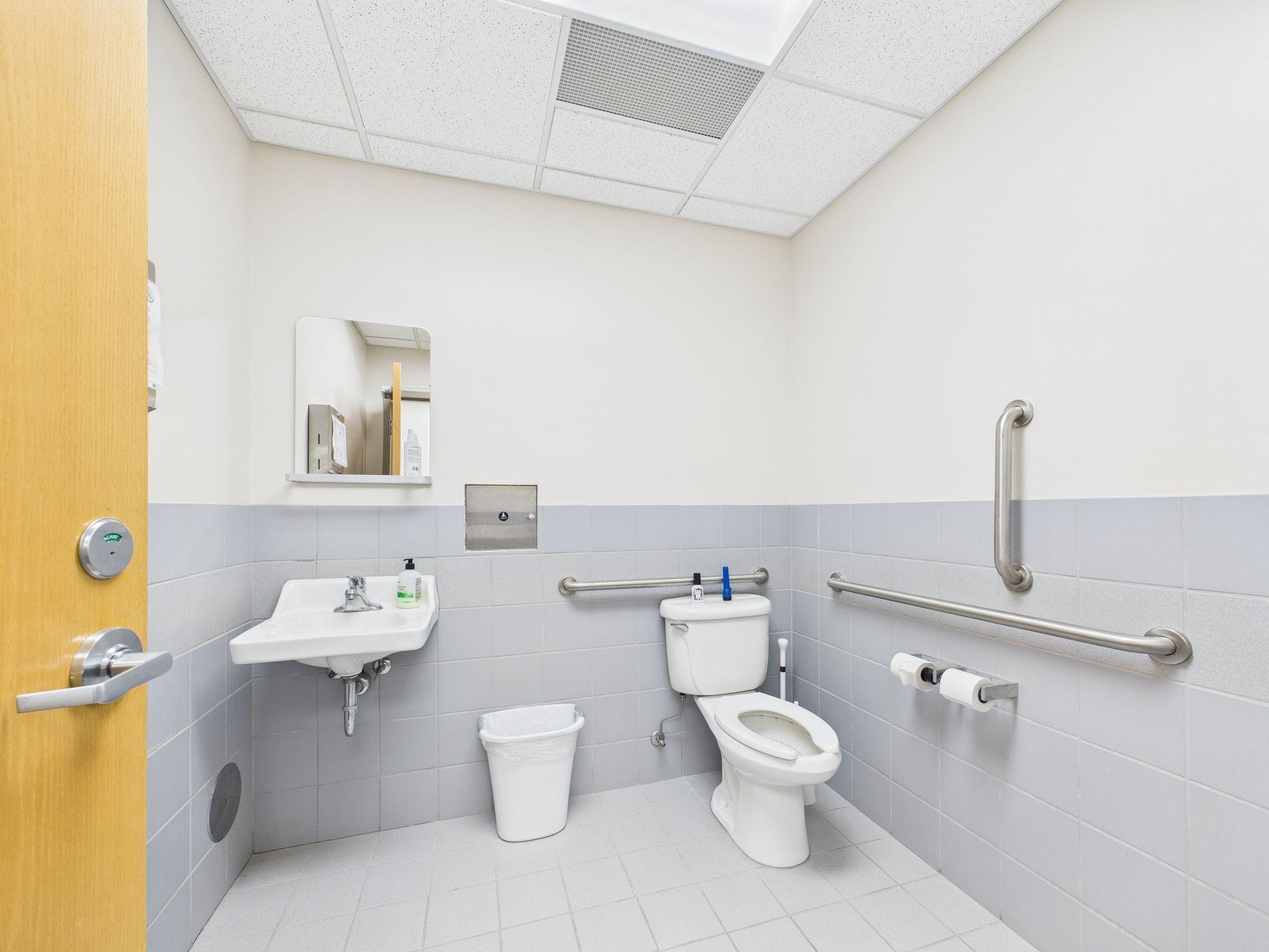 main property photo 12