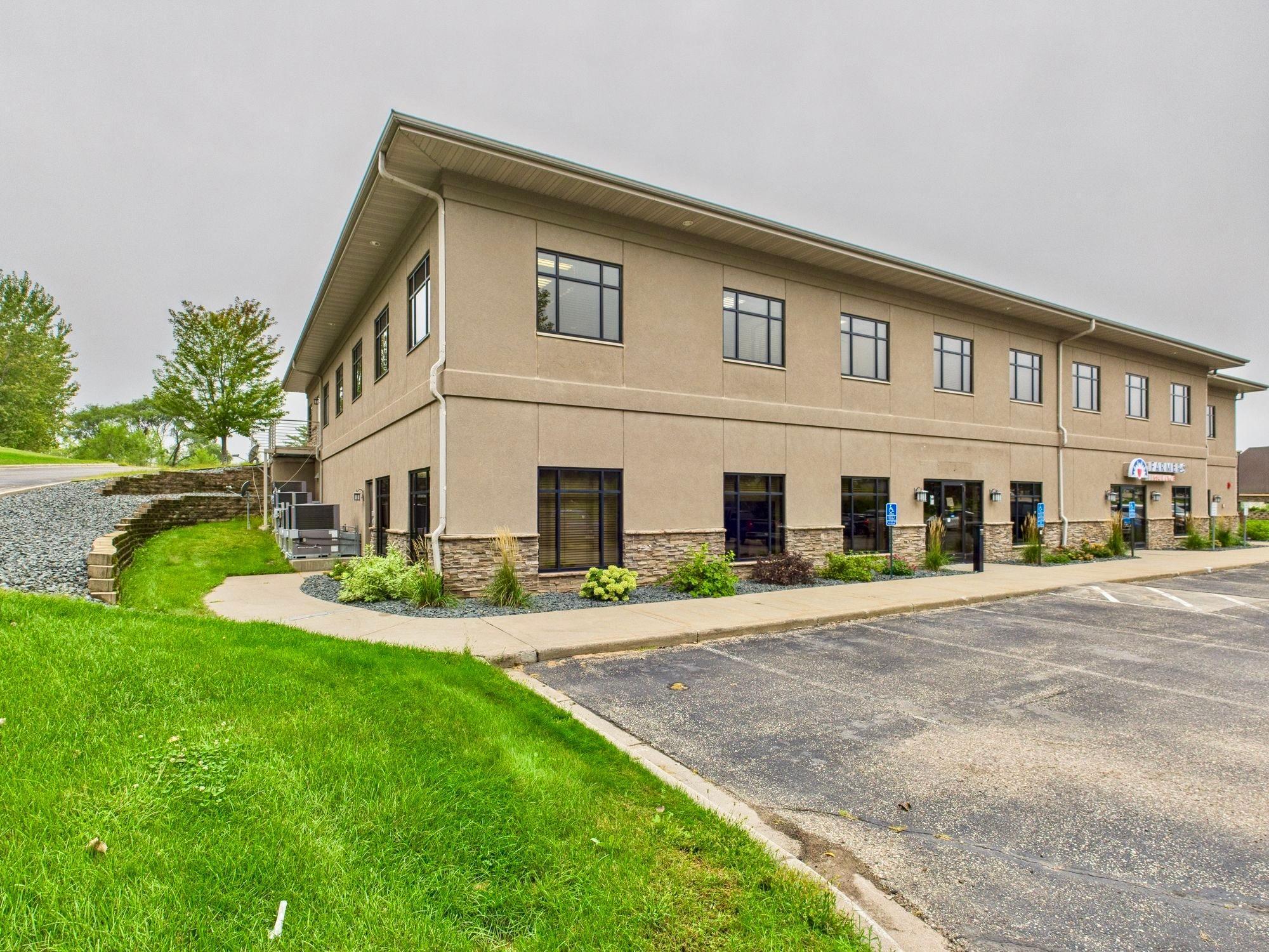 main property photo 41