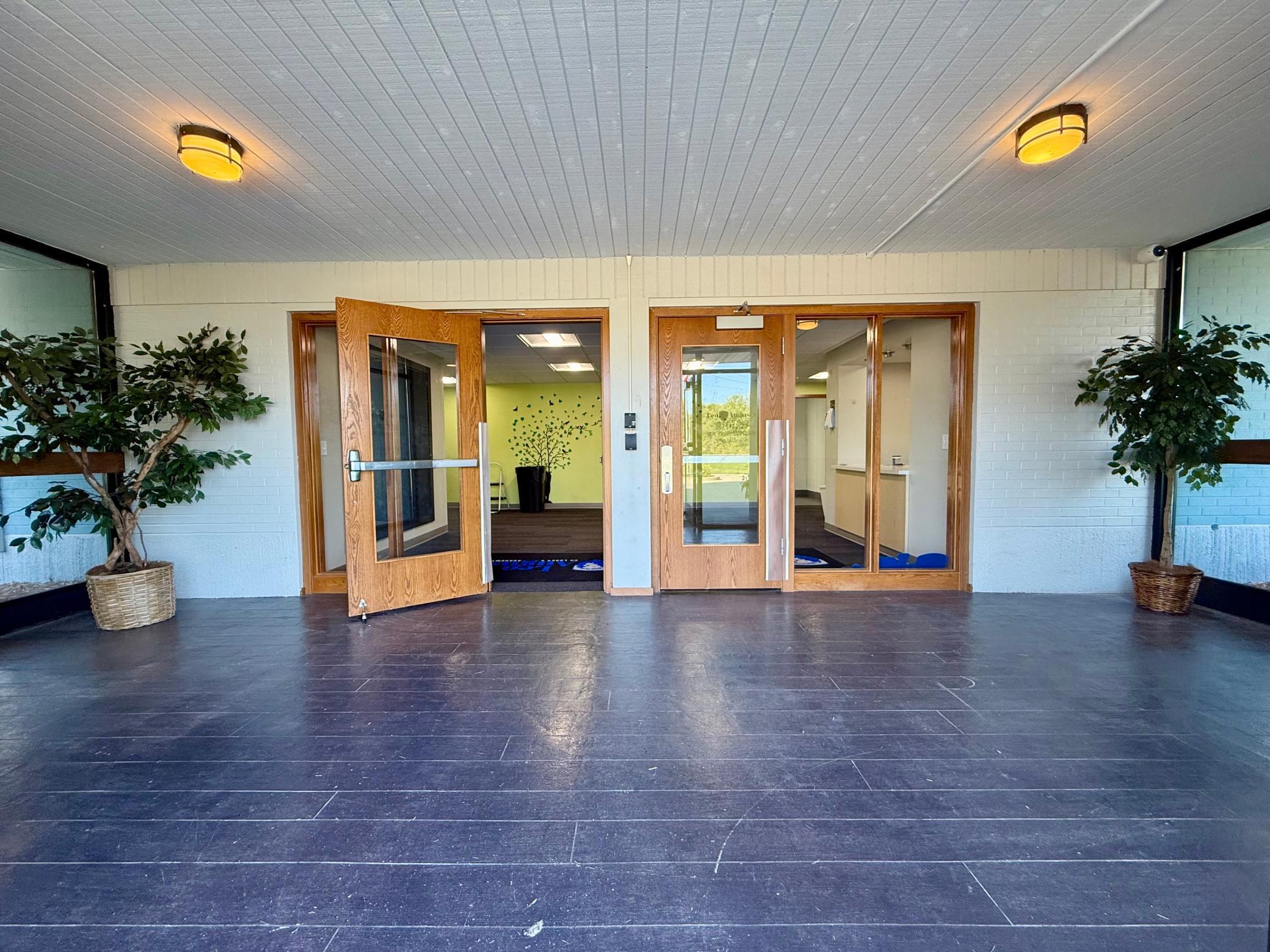 main property photo 10