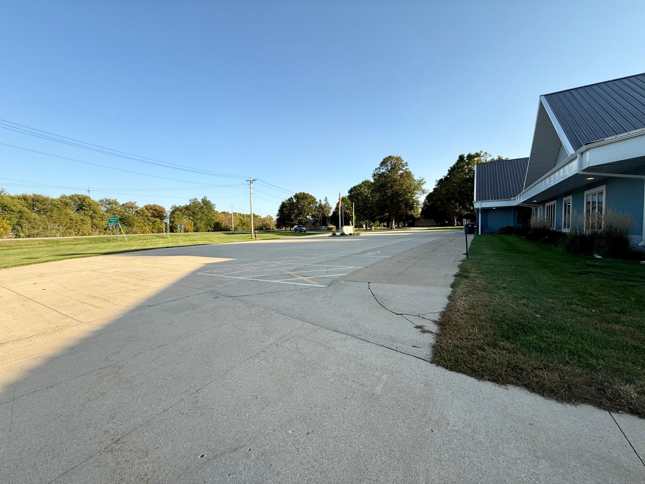 main property photo 6