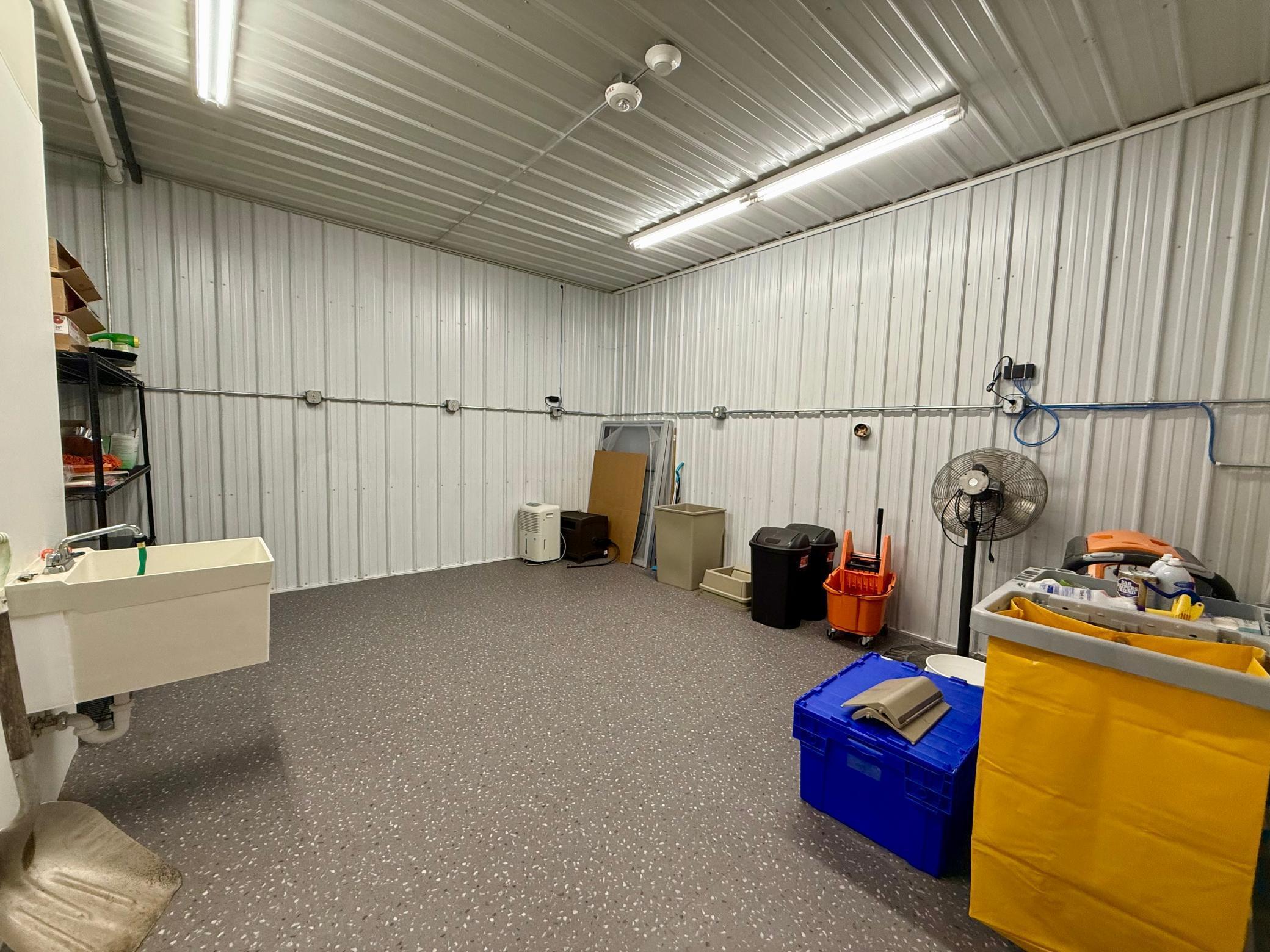 main property photo 94