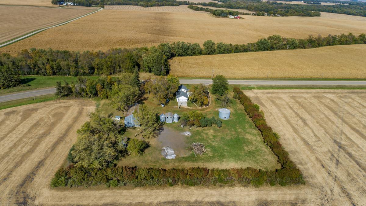 main property photo 38