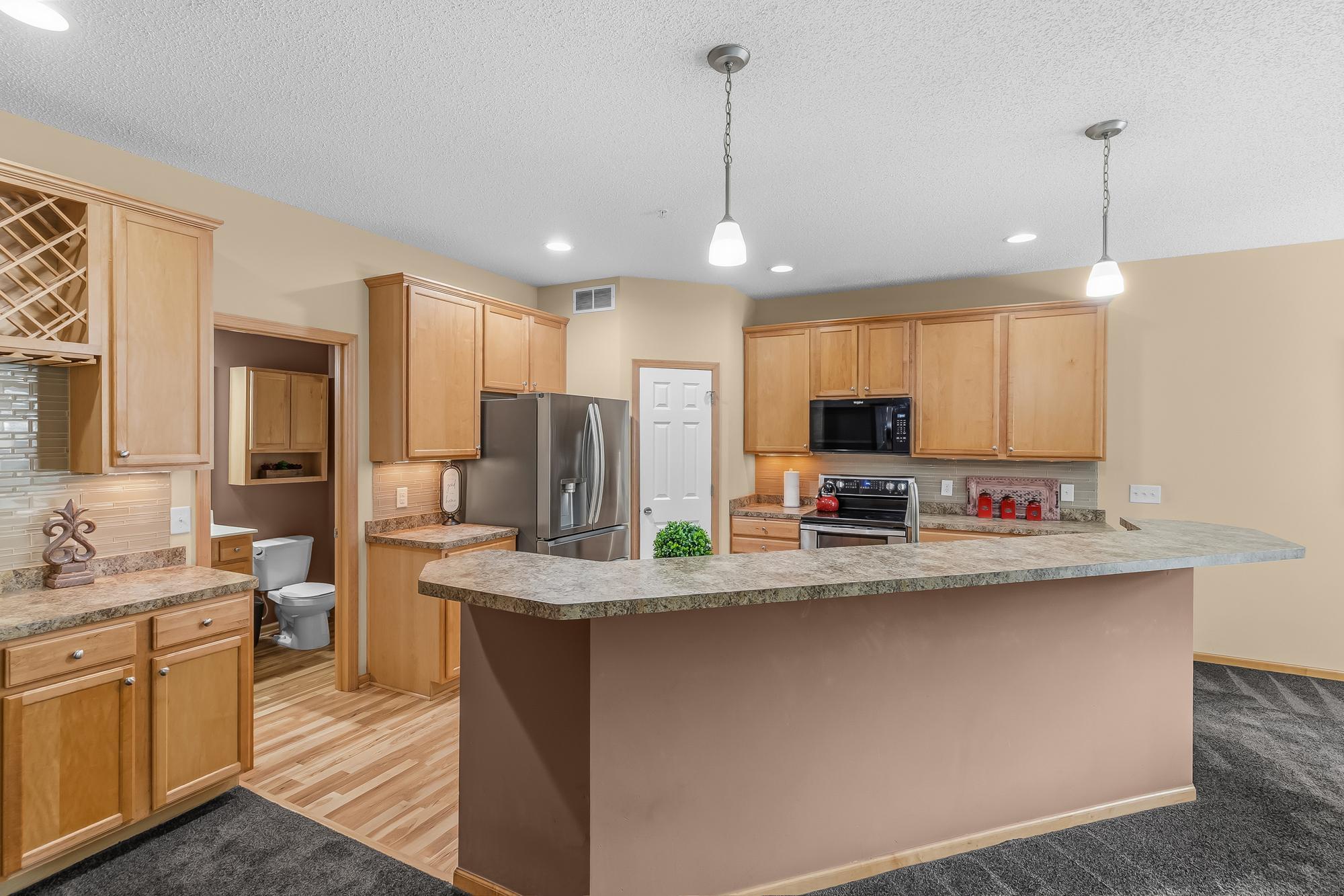 main property photo 12