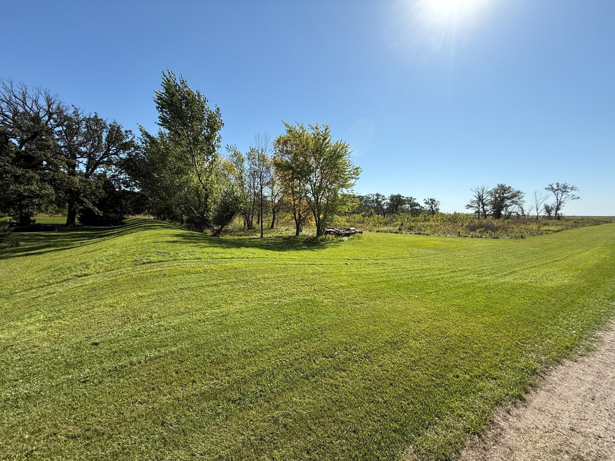 main property photo 27