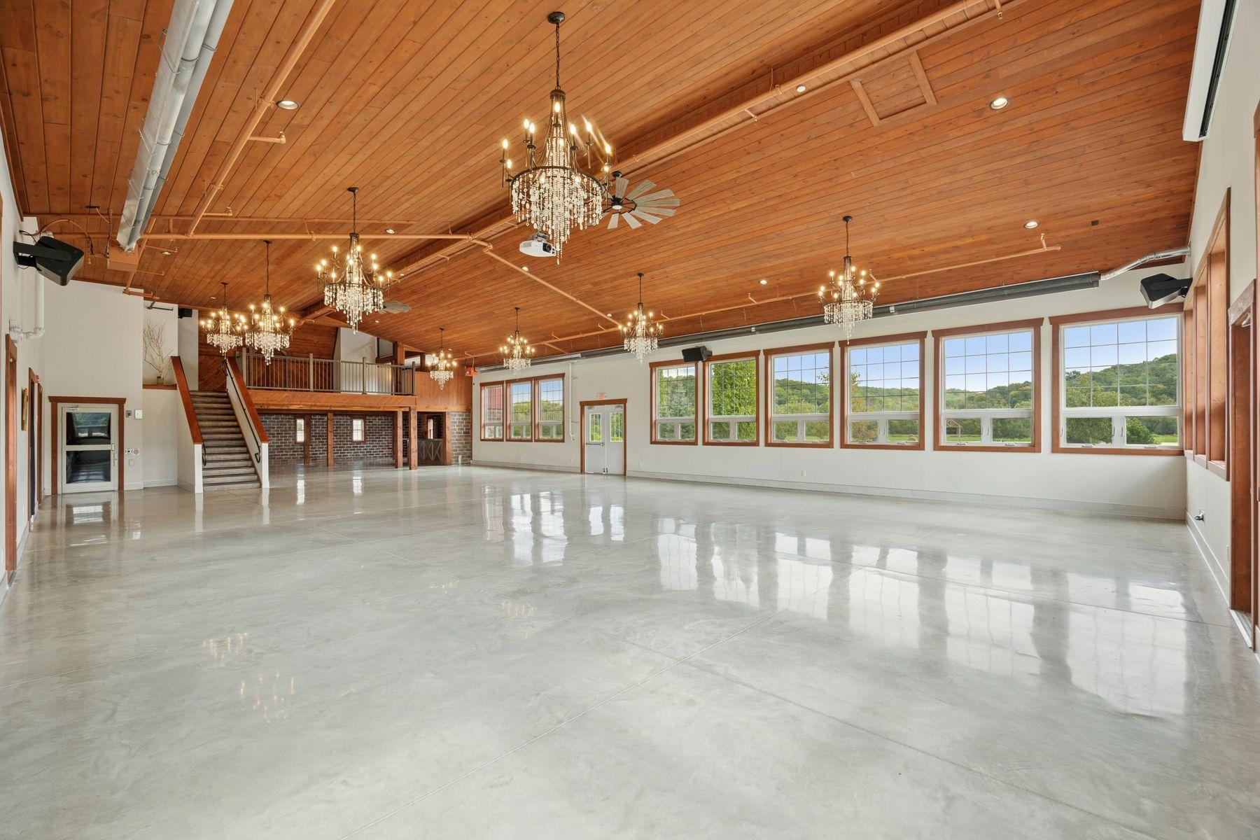 main property photo 22