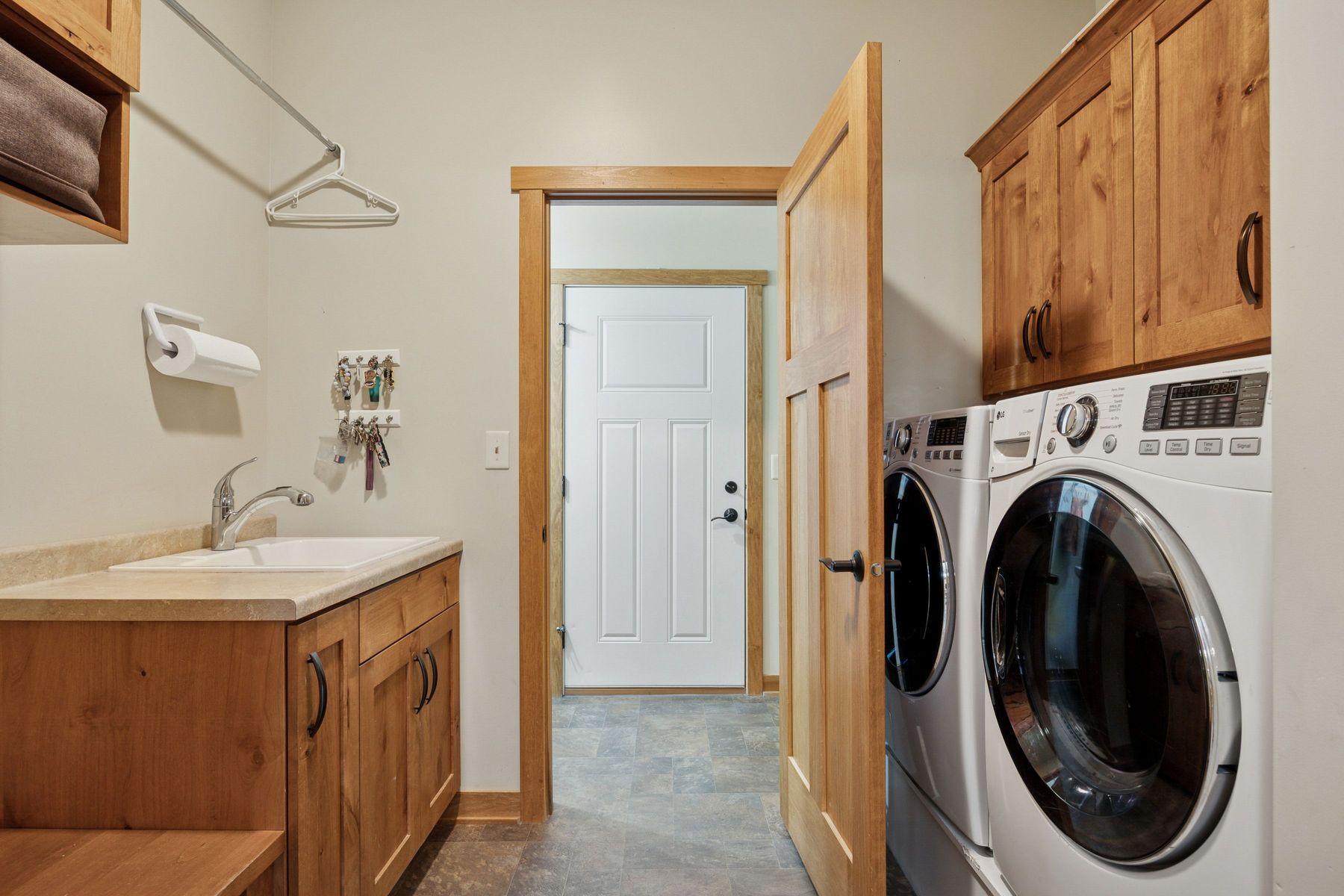 main property photo 66