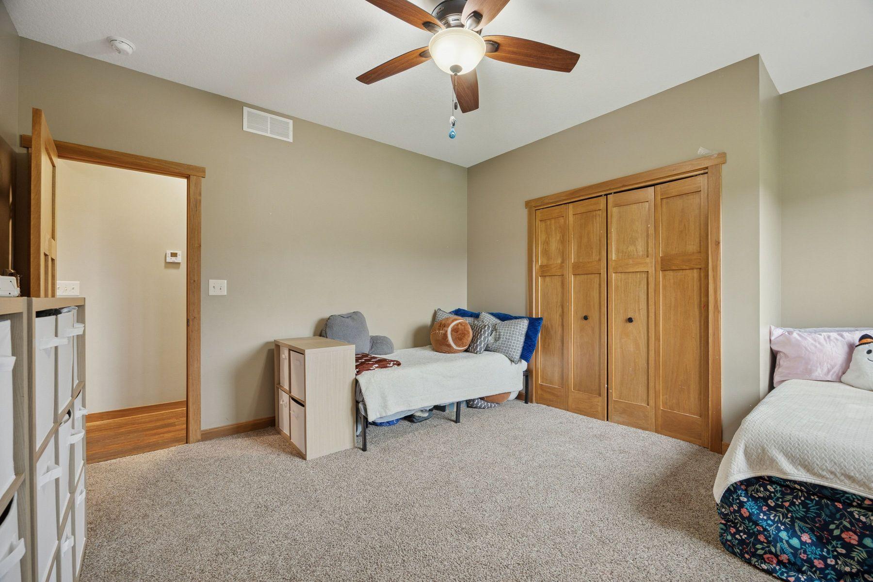 main property photo 75