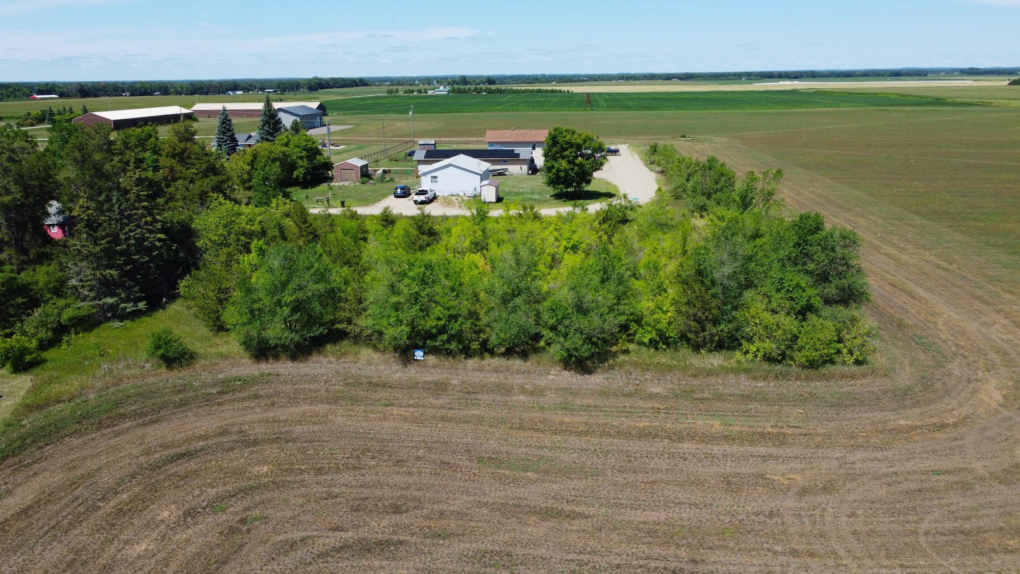 main property photo 4