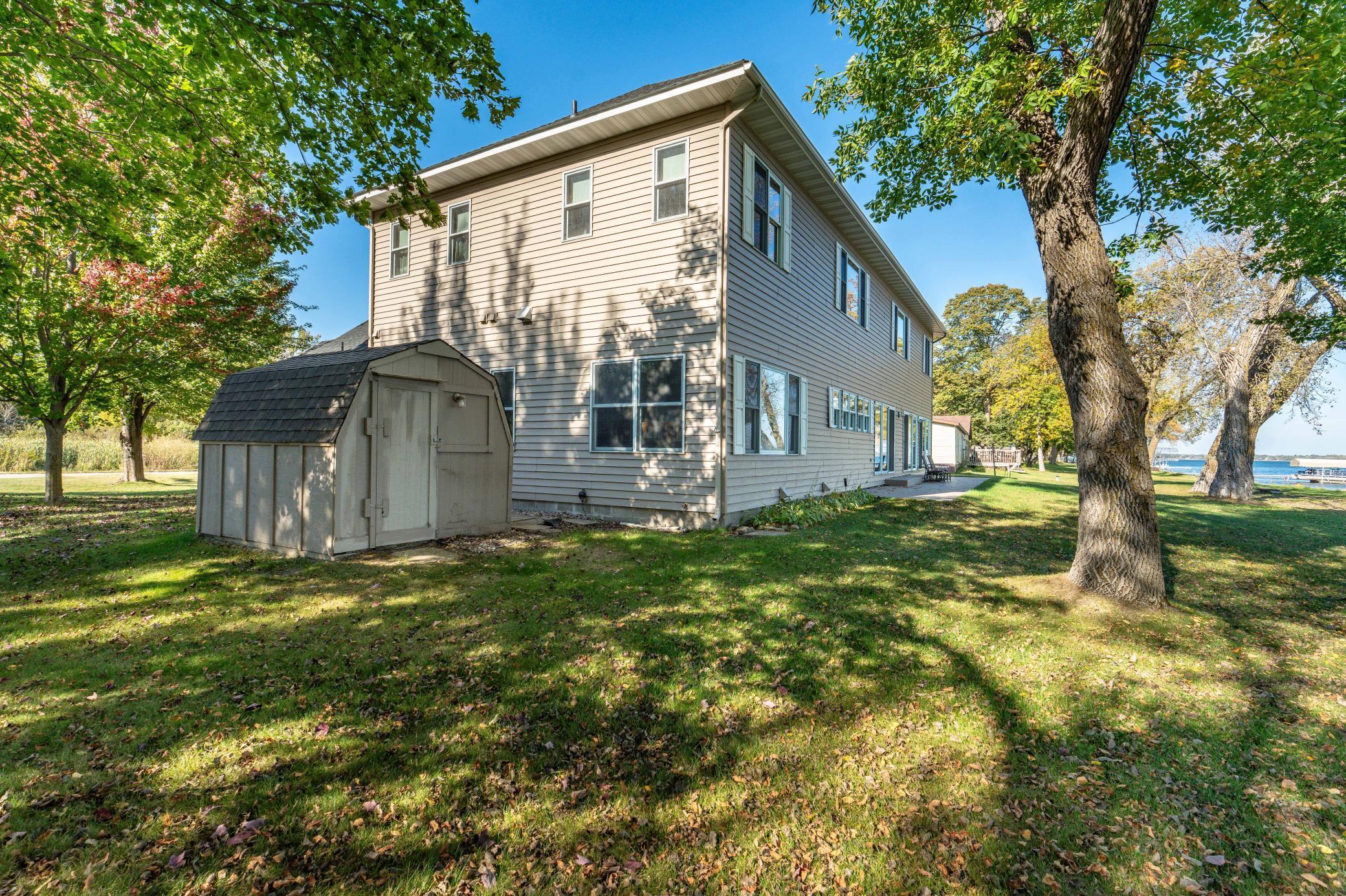 main property photo 15
