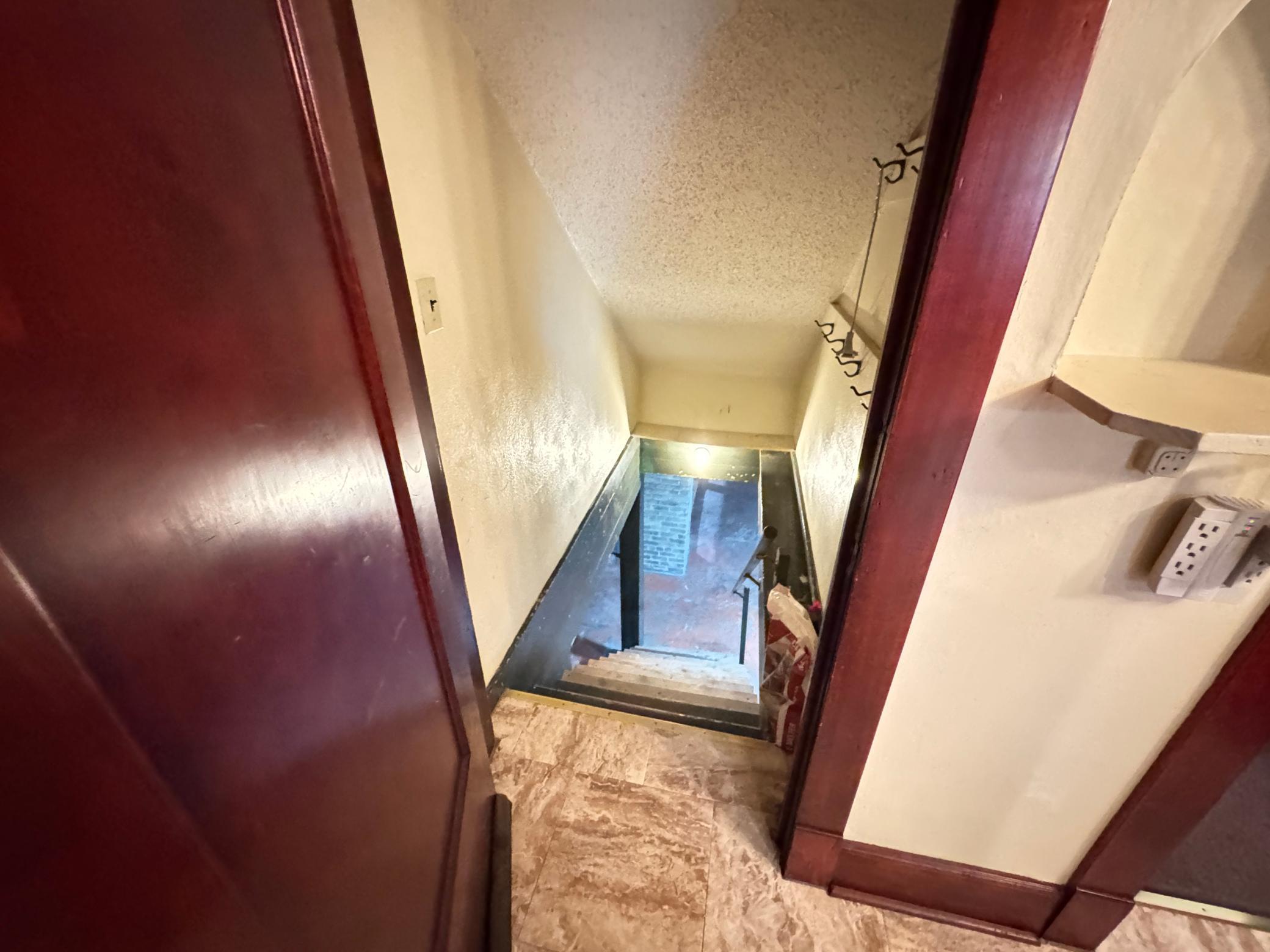 main property photo 90